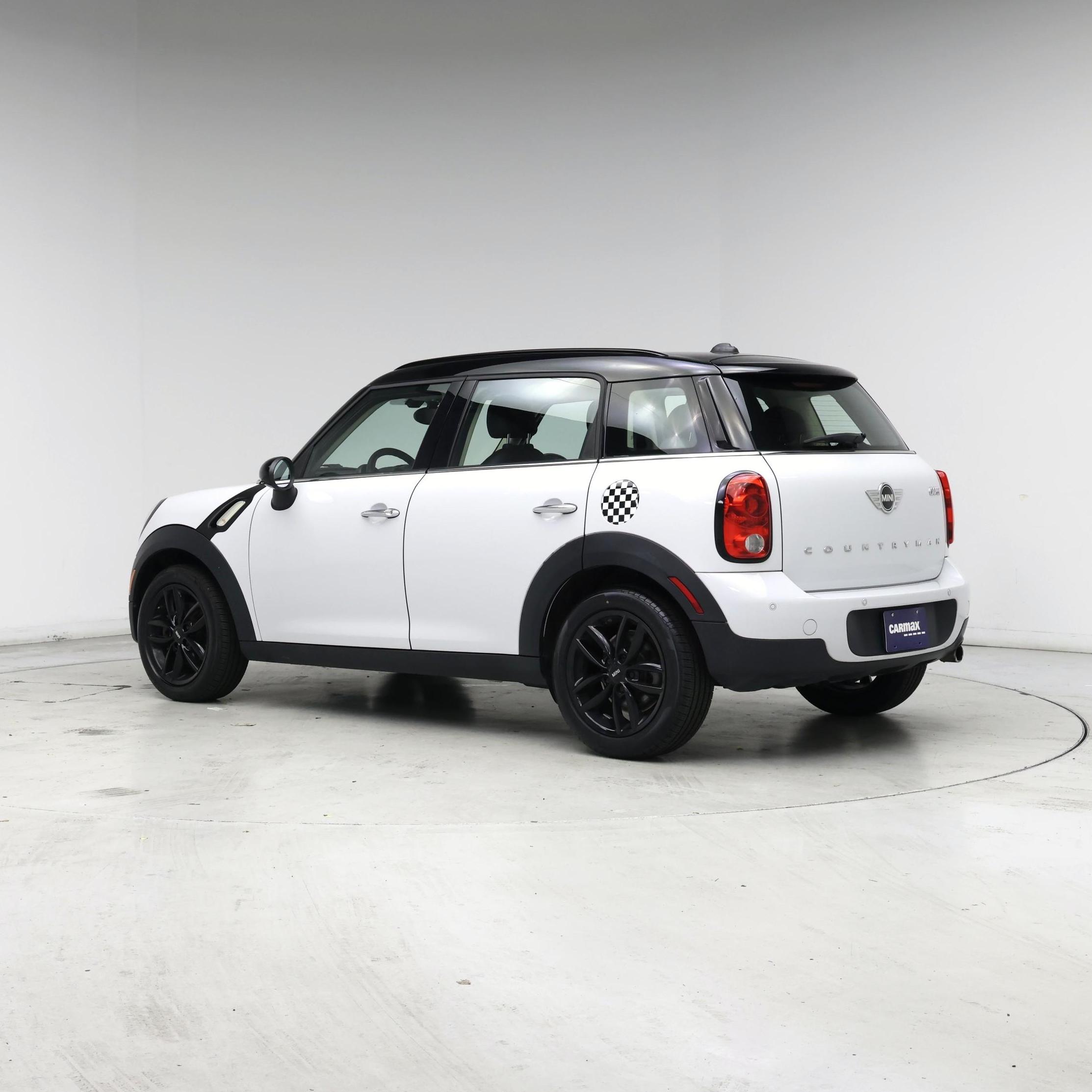 Thumbnail: 2016 MINI Cooper Countryman - 2