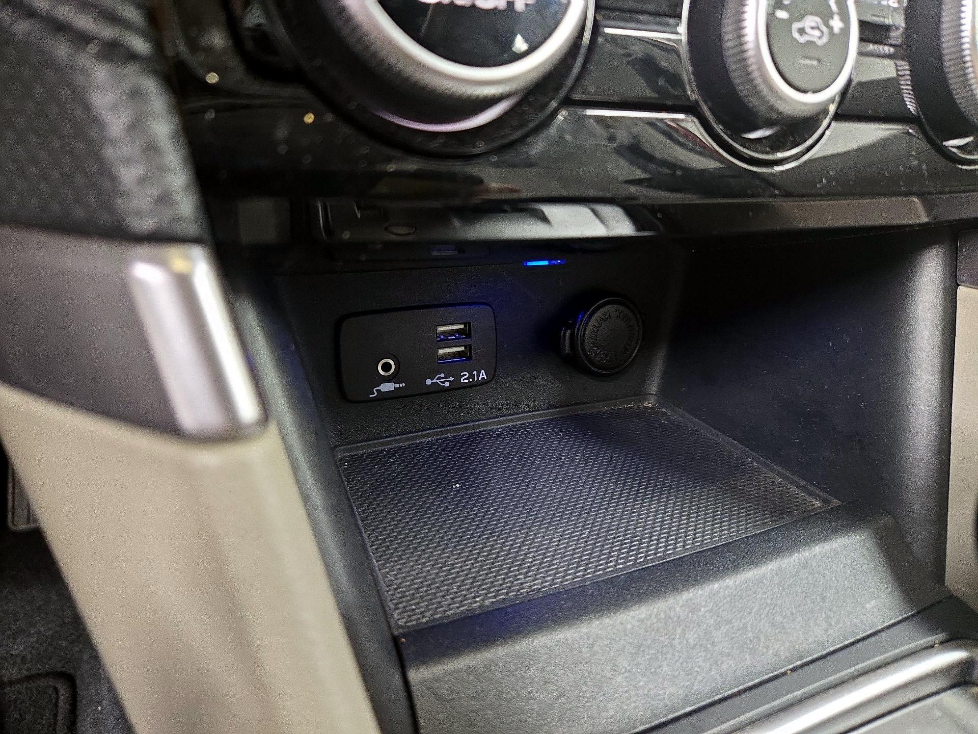 Thumbnail: 2019 Subaru Forester - 18