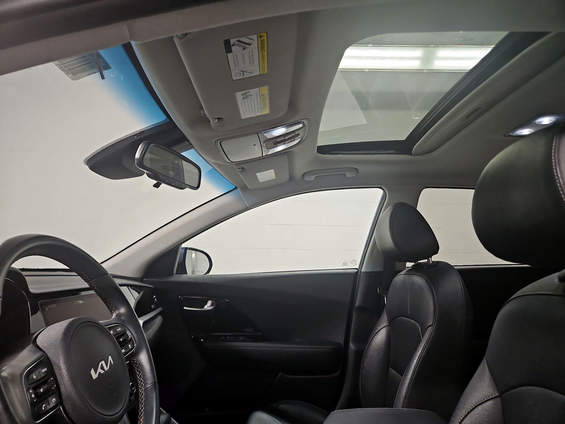 Thumbnail: 2022 Kia Niro - 20