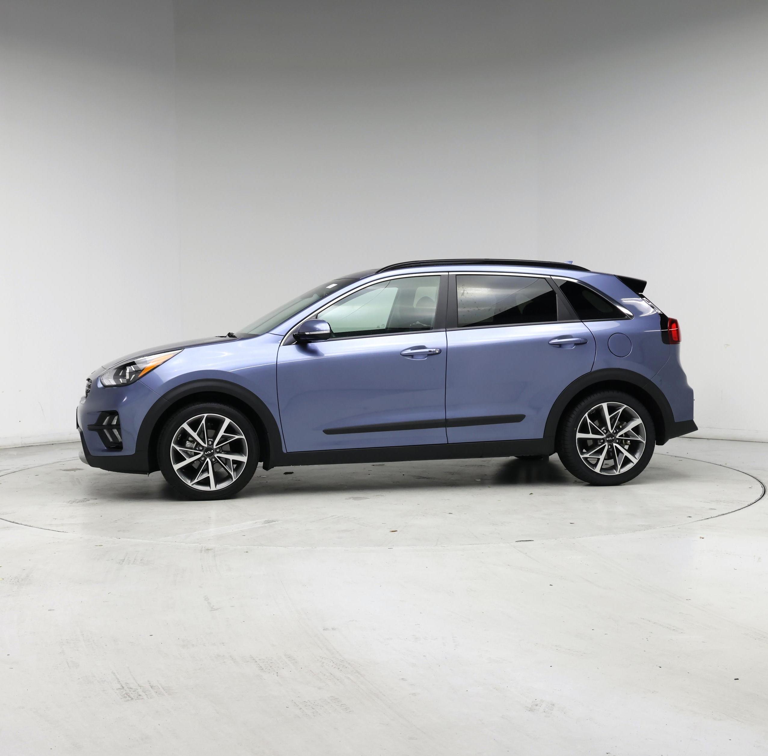 Thumbnail: 2022 Kia Niro - 3