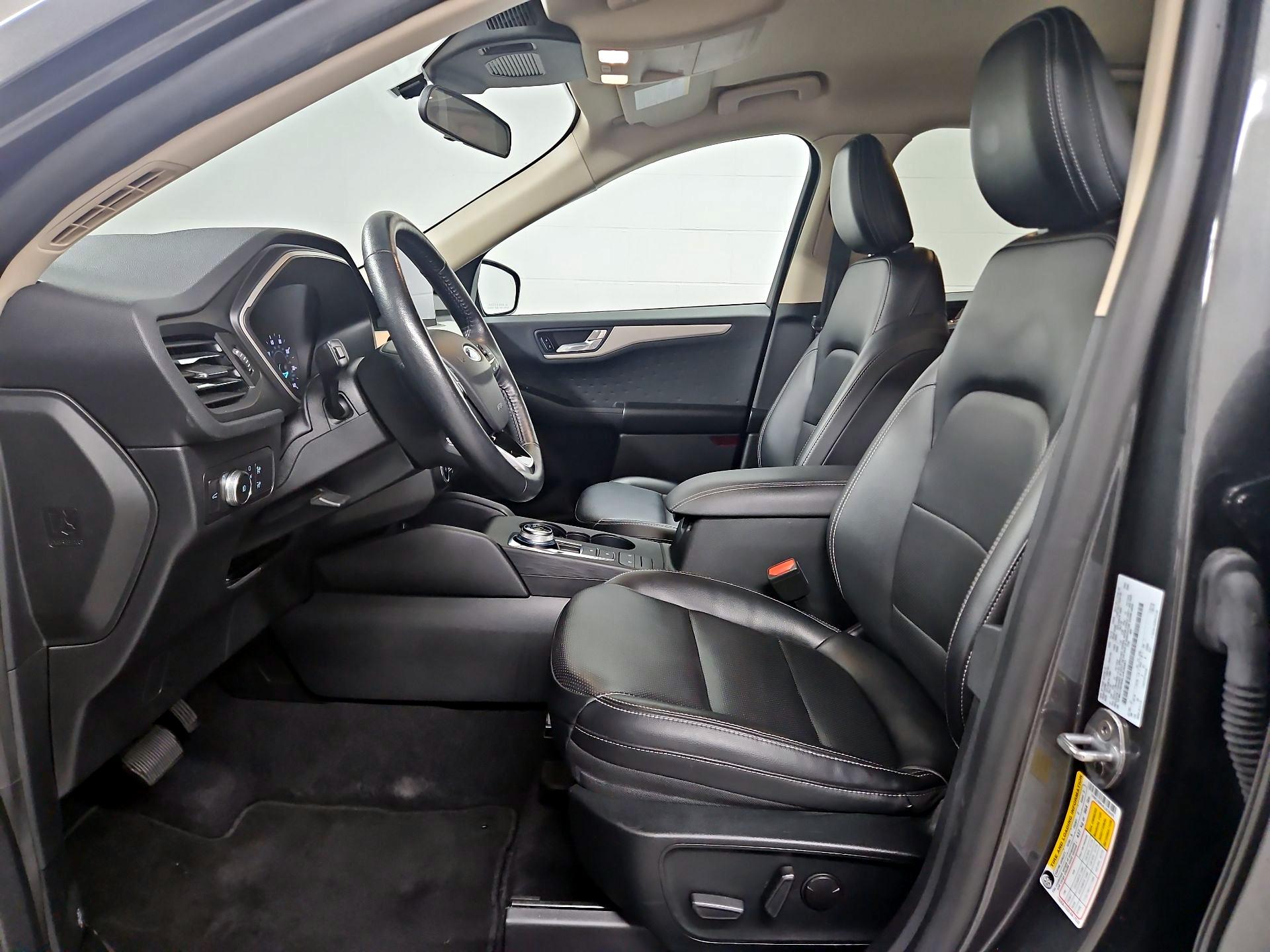 Thumbnail: 2020 Ford Escape - 11