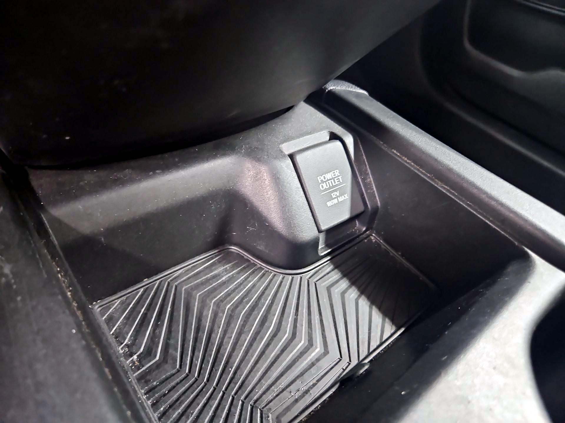 Thumbnail: 2017 Honda CR-V - 18