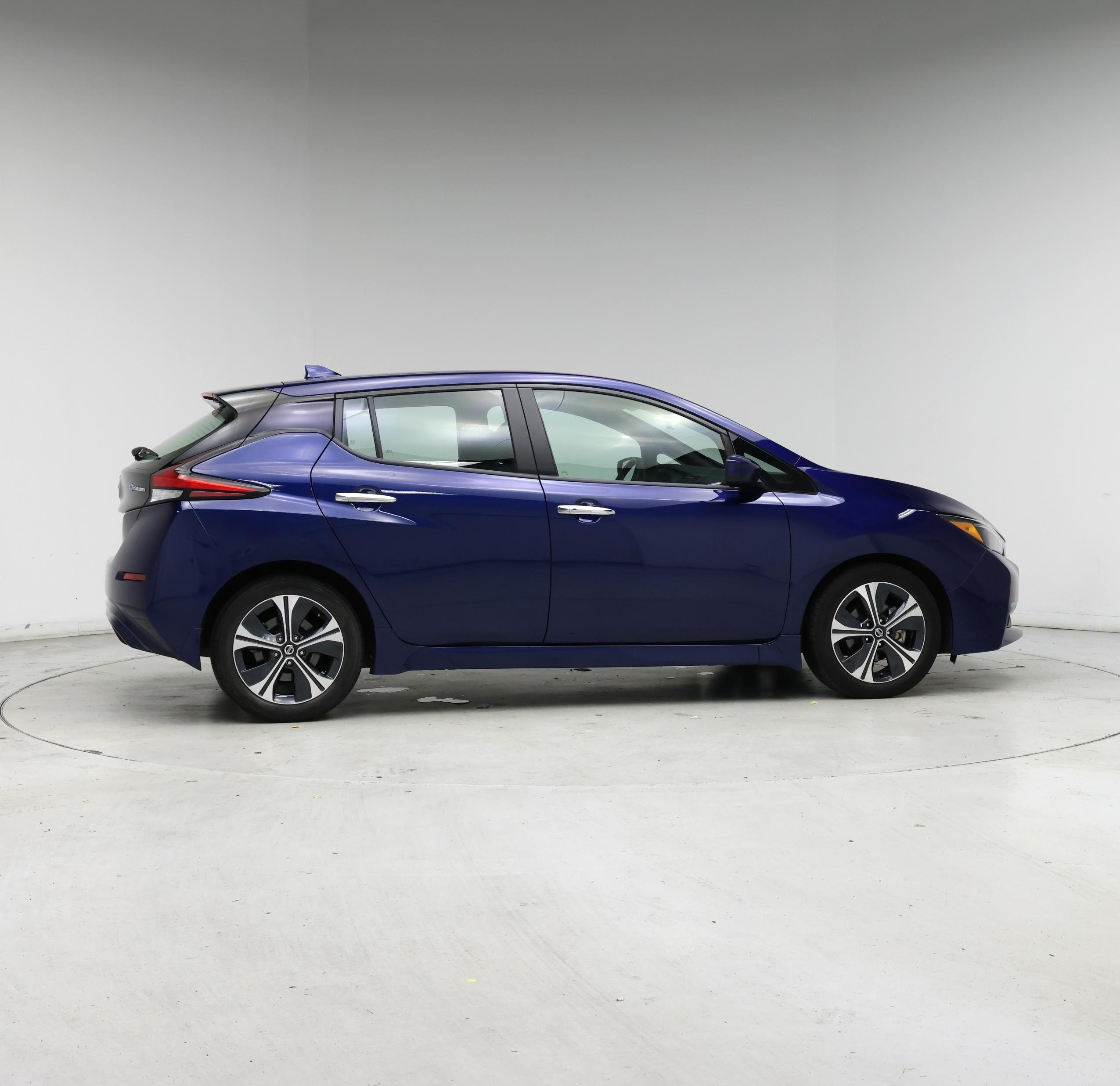 Thumbnail: 2022 Nissan Leaf - 7