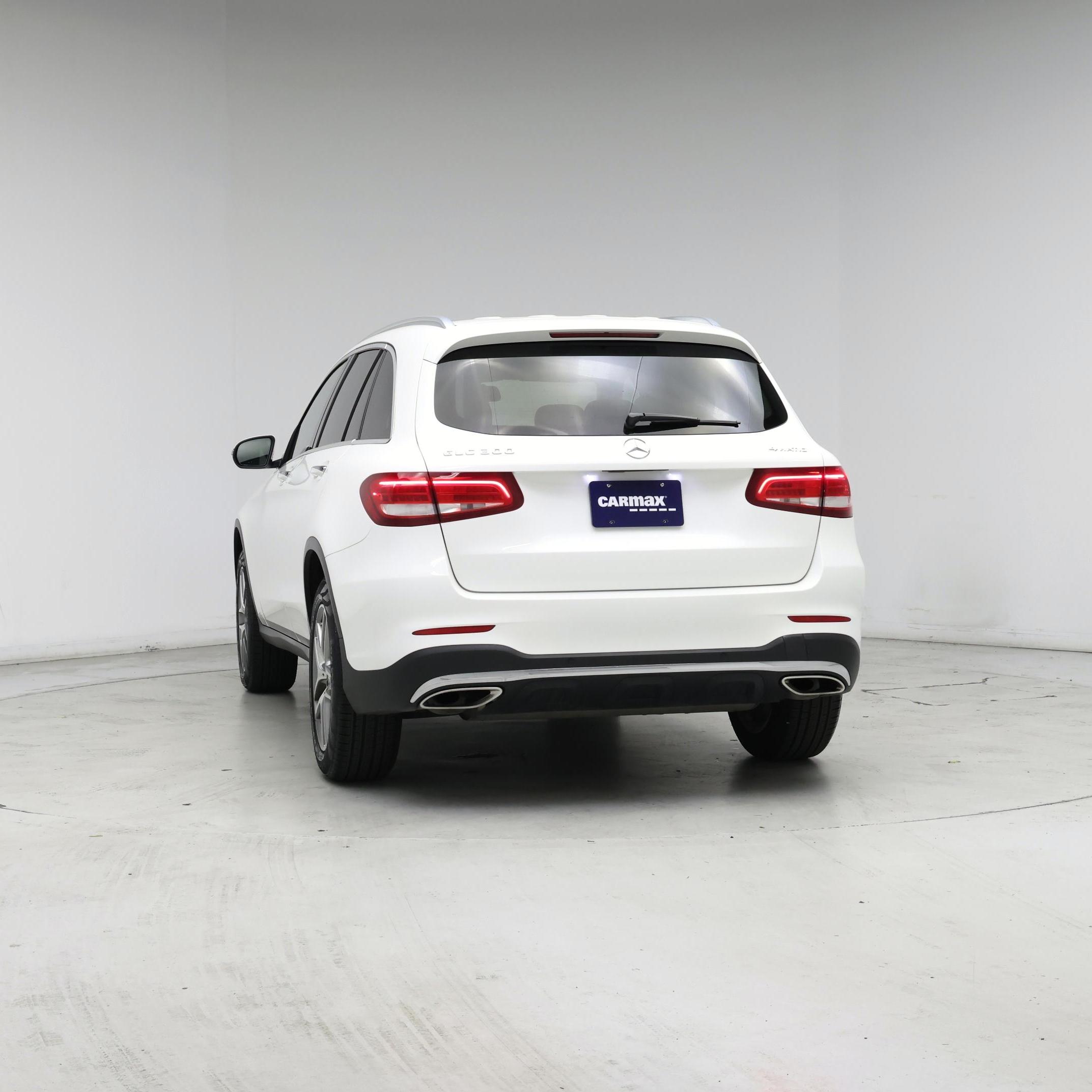 Thumbnail: 2016 Mercedes-Benz GLC - 6