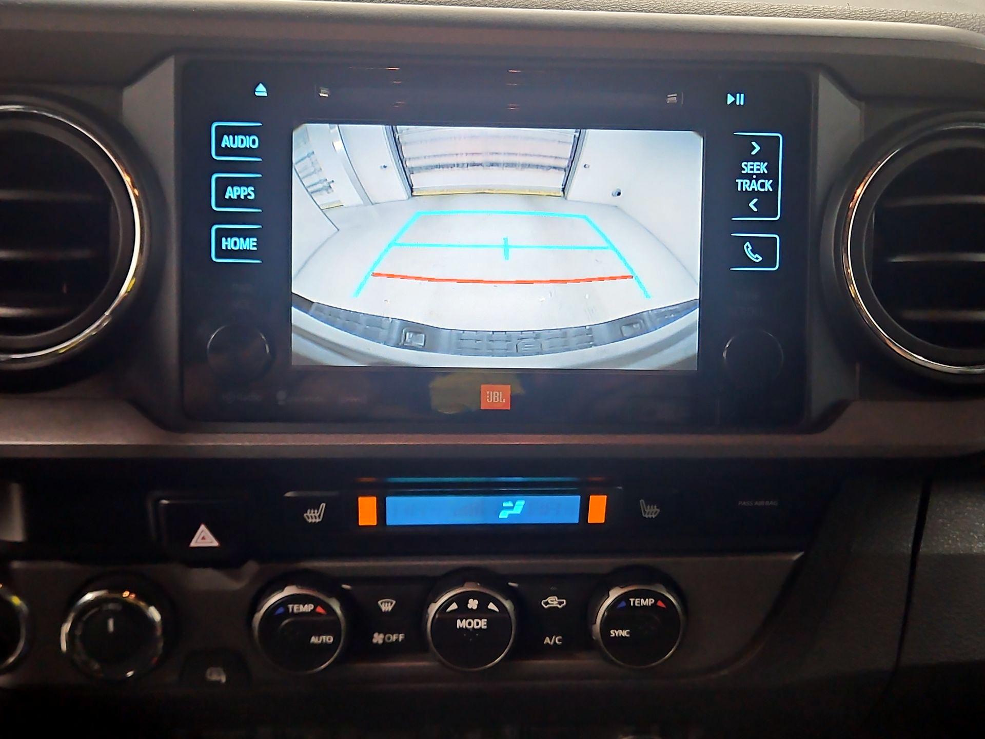 Thumbnail: 2019 Toyota Tacoma - 15