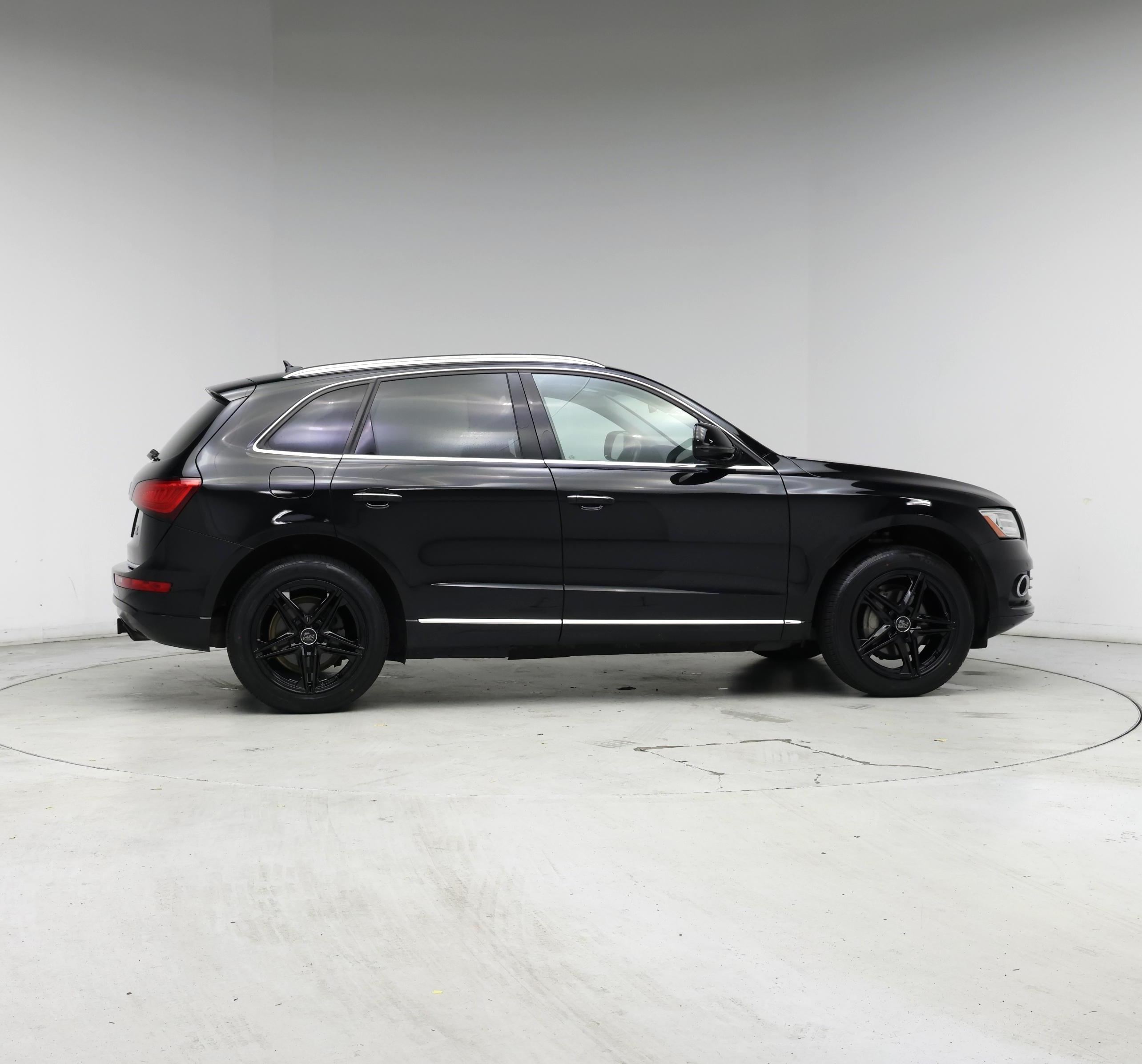Thumbnail: 2017 Audi Q5 - 7