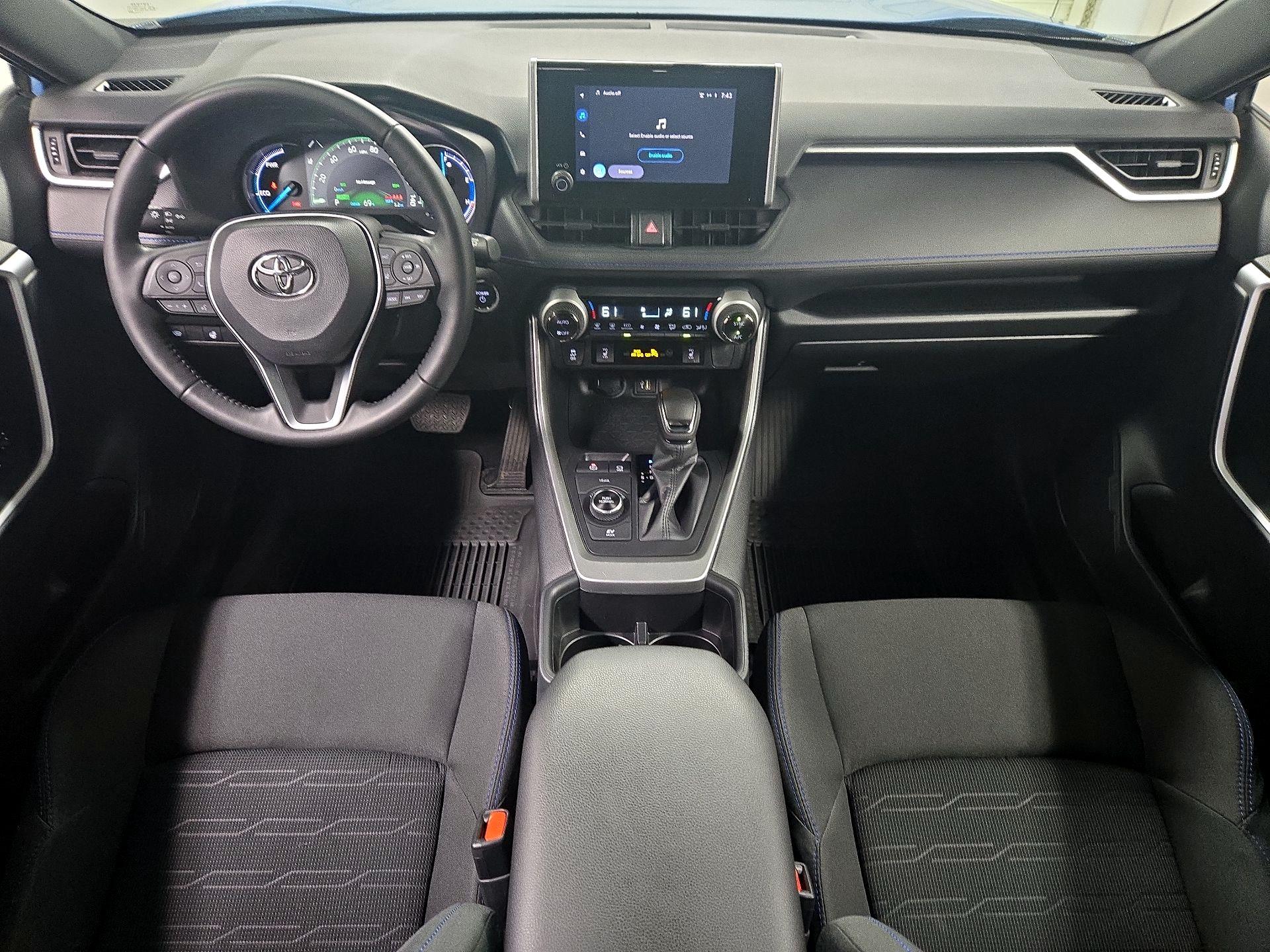 Thumbnail: 2024 Toyota RAV4 - 9