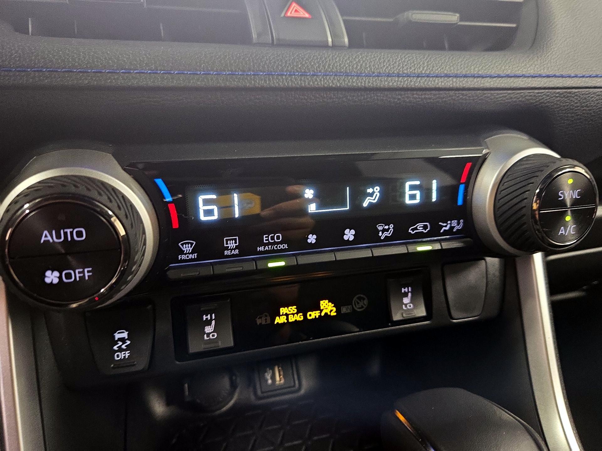 Thumbnail: 2024 Toyota RAV4 - 16