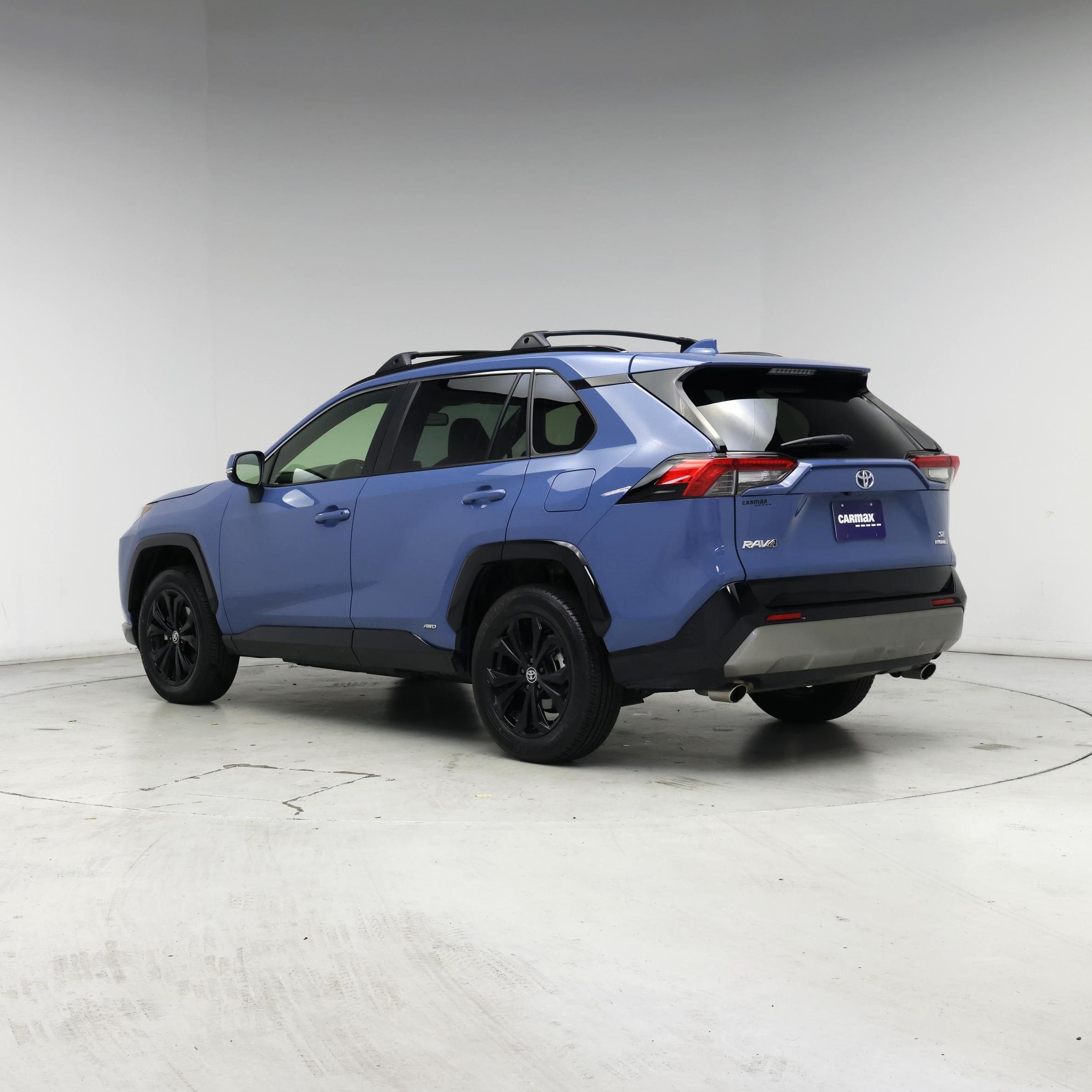 Thumbnail: 2024 Toyota RAV4 - 2
