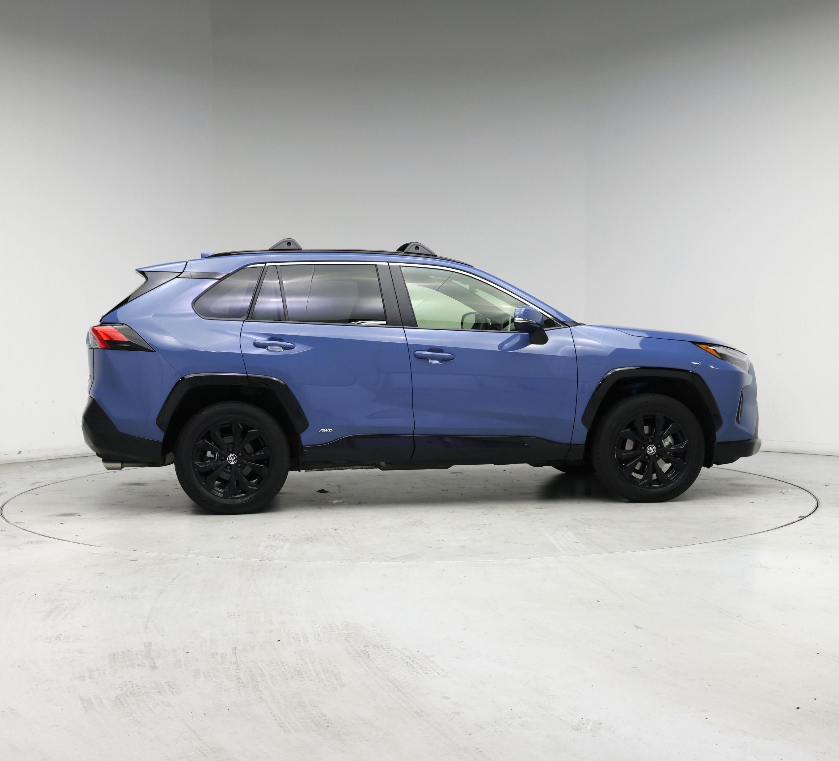 Thumbnail: 2024 Toyota RAV4 - 7