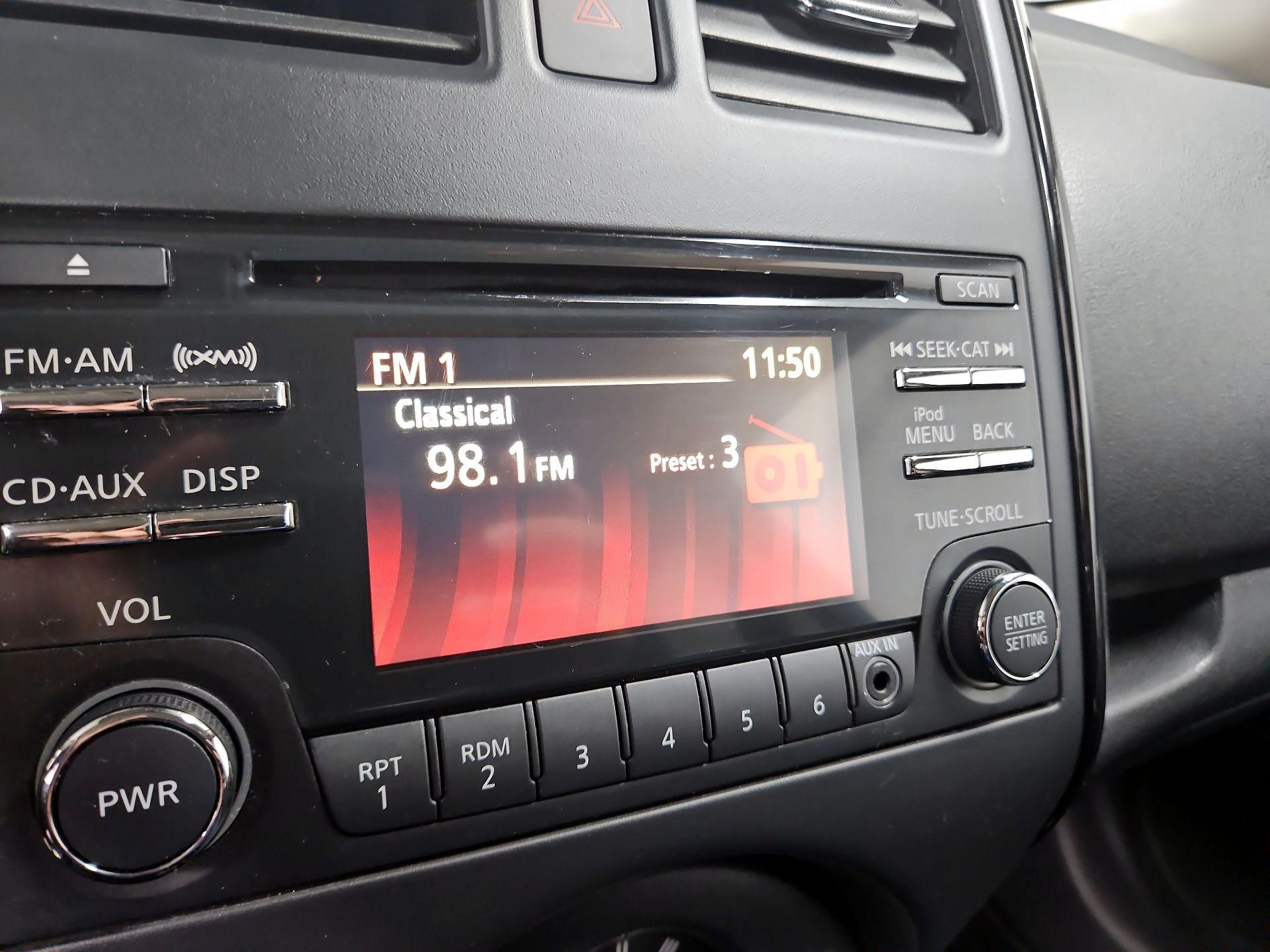 Thumbnail: 2014 Nissan Versa Note - 15