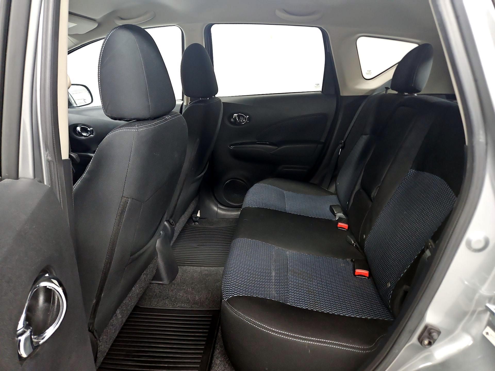 Thumbnail: 2014 Nissan Versa Note - 19
