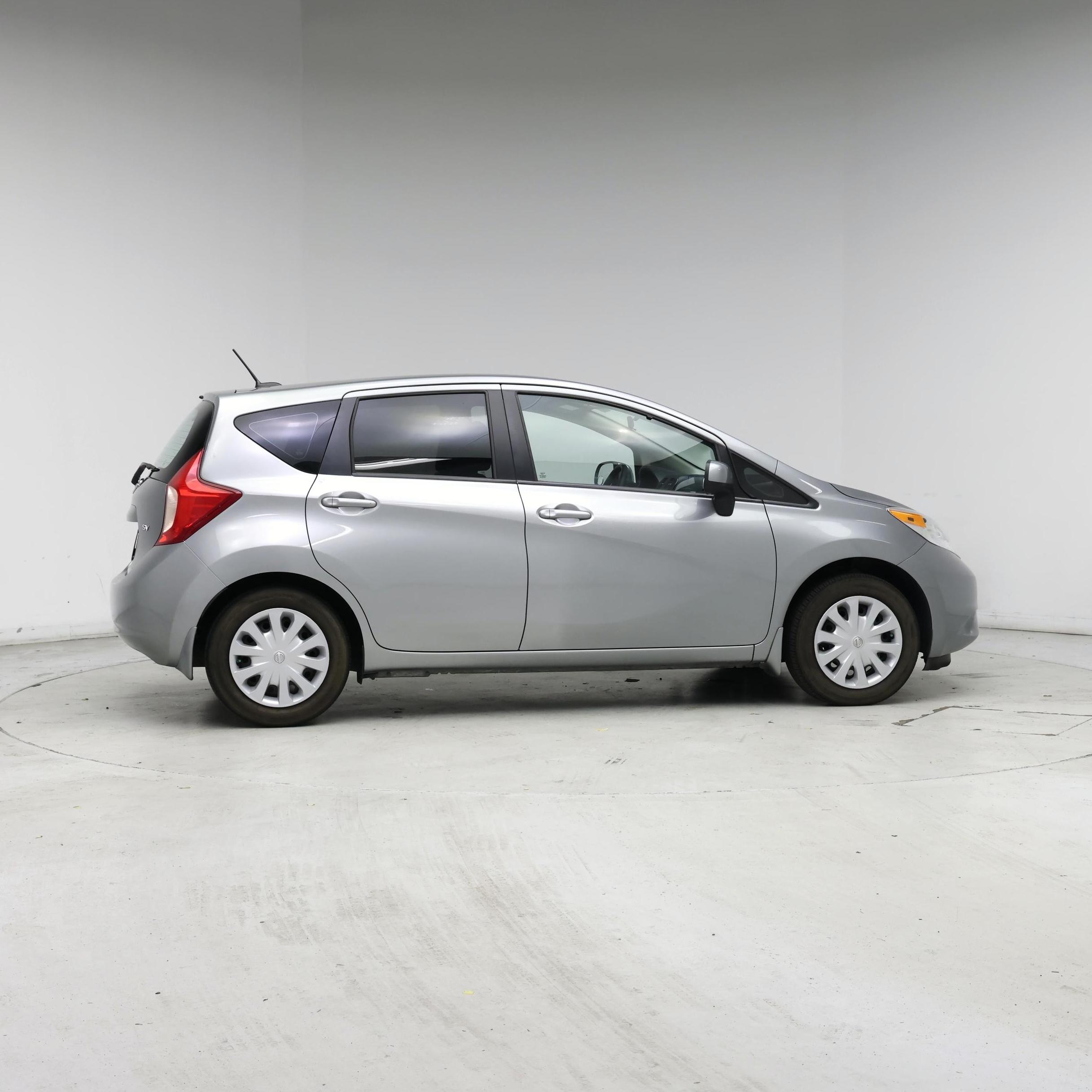 Thumbnail: 2014 Nissan Versa Note - 7