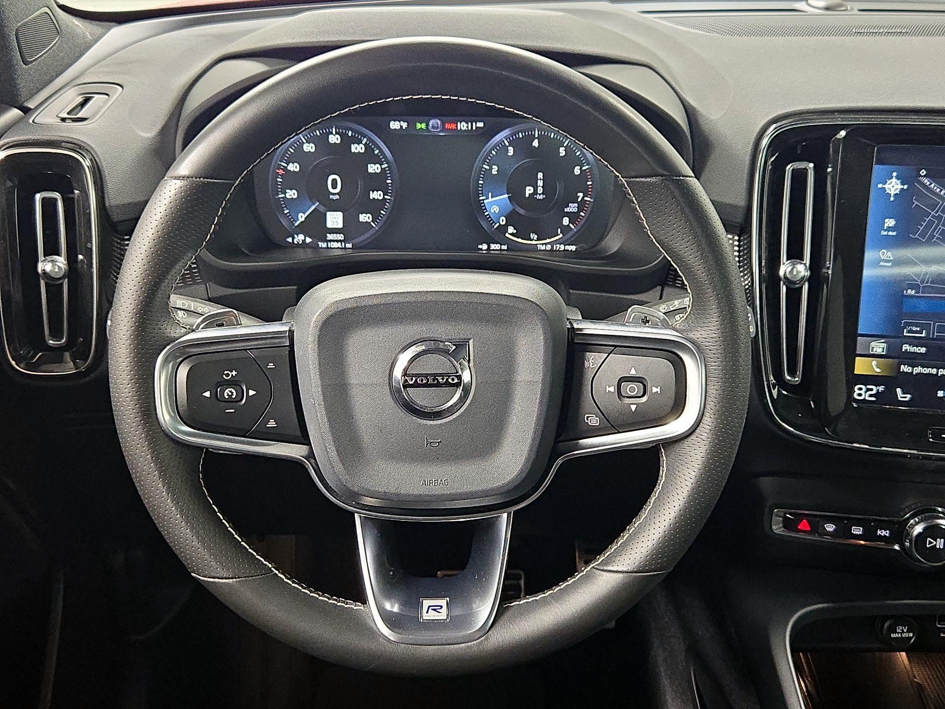 Thumbnail: 2020 Volvo XC40 - 10
