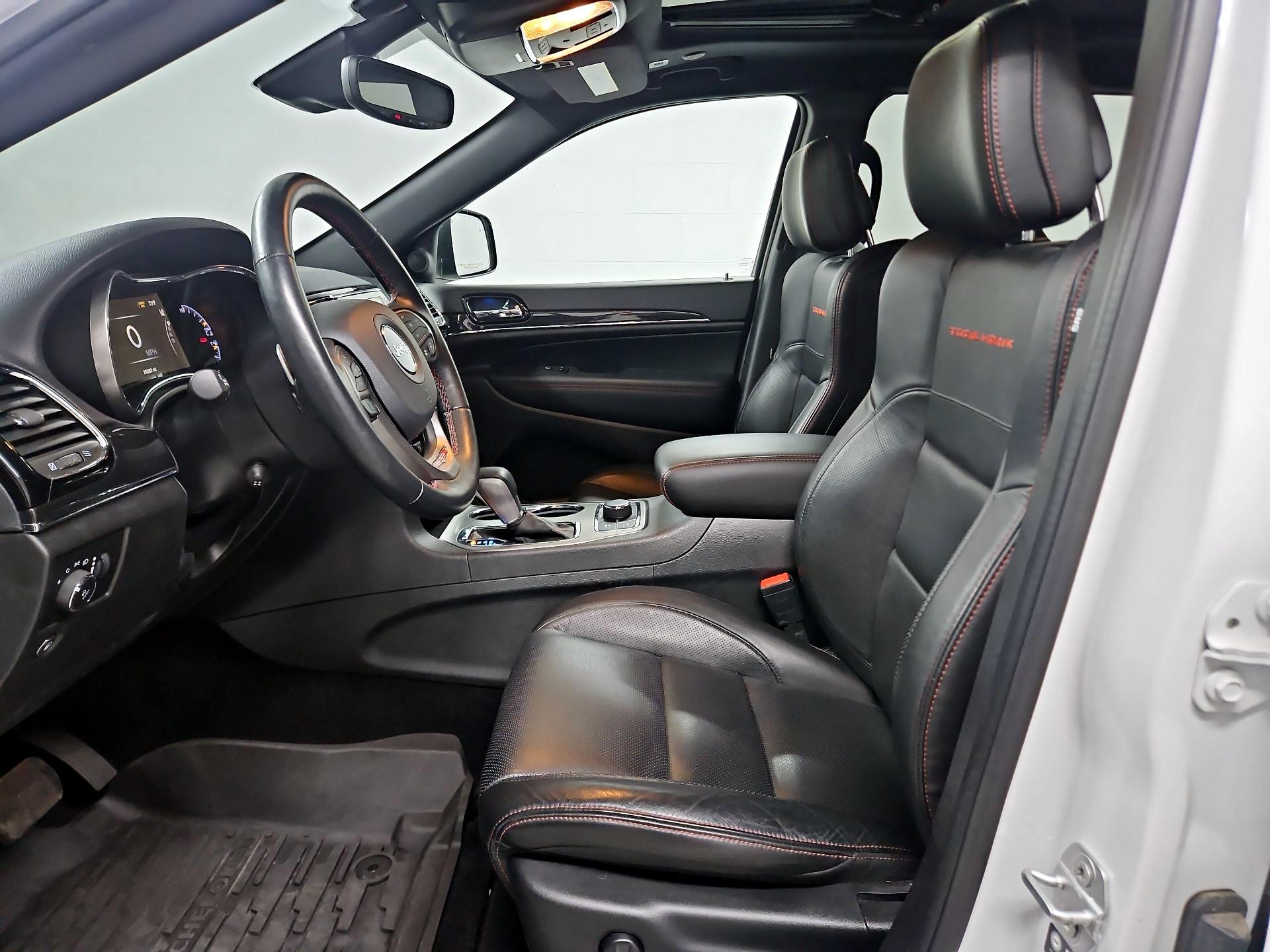 Thumbnail: 2021 Jeep Grand Cherokee - 11