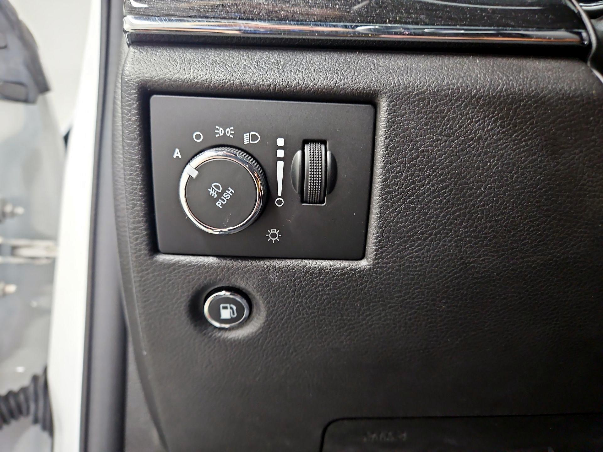 Thumbnail: 2021 Jeep Grand Cherokee - 13