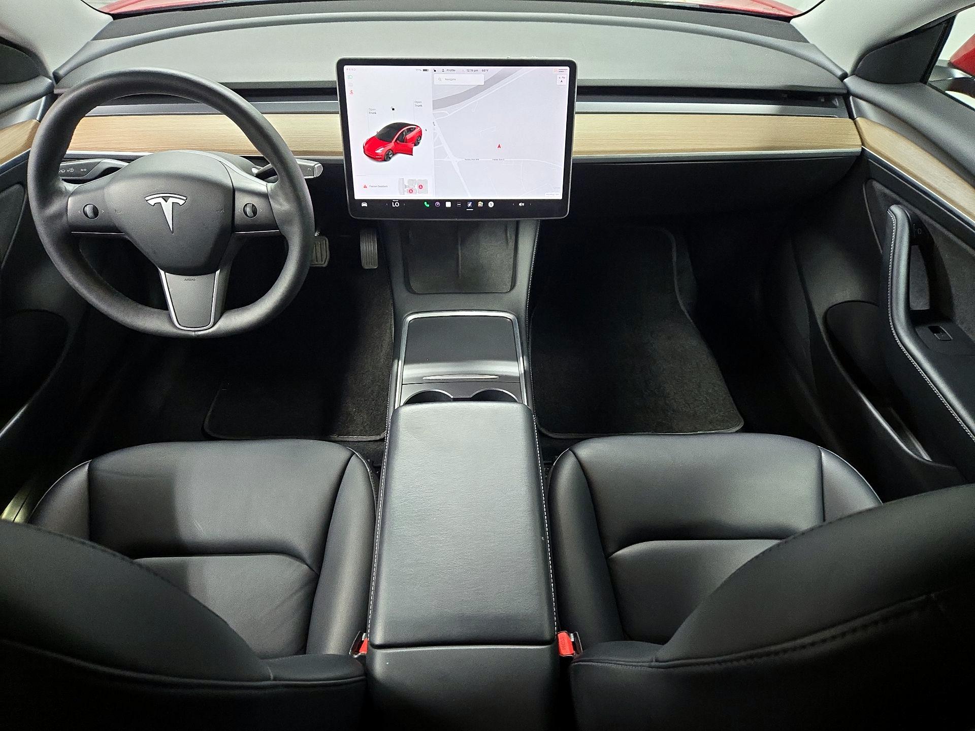 Thumbnail: 2021 Tesla Model 3 - 9