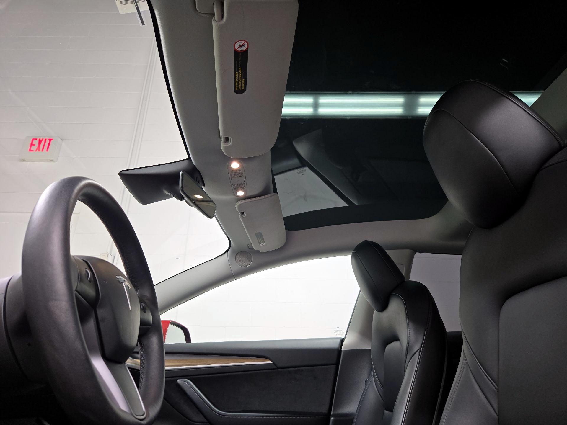 Thumbnail: 2021 Tesla Model 3 - 18