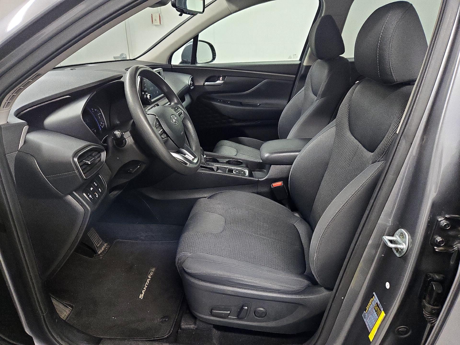 Thumbnail: 2019 Hyundai Santa Fe - 11