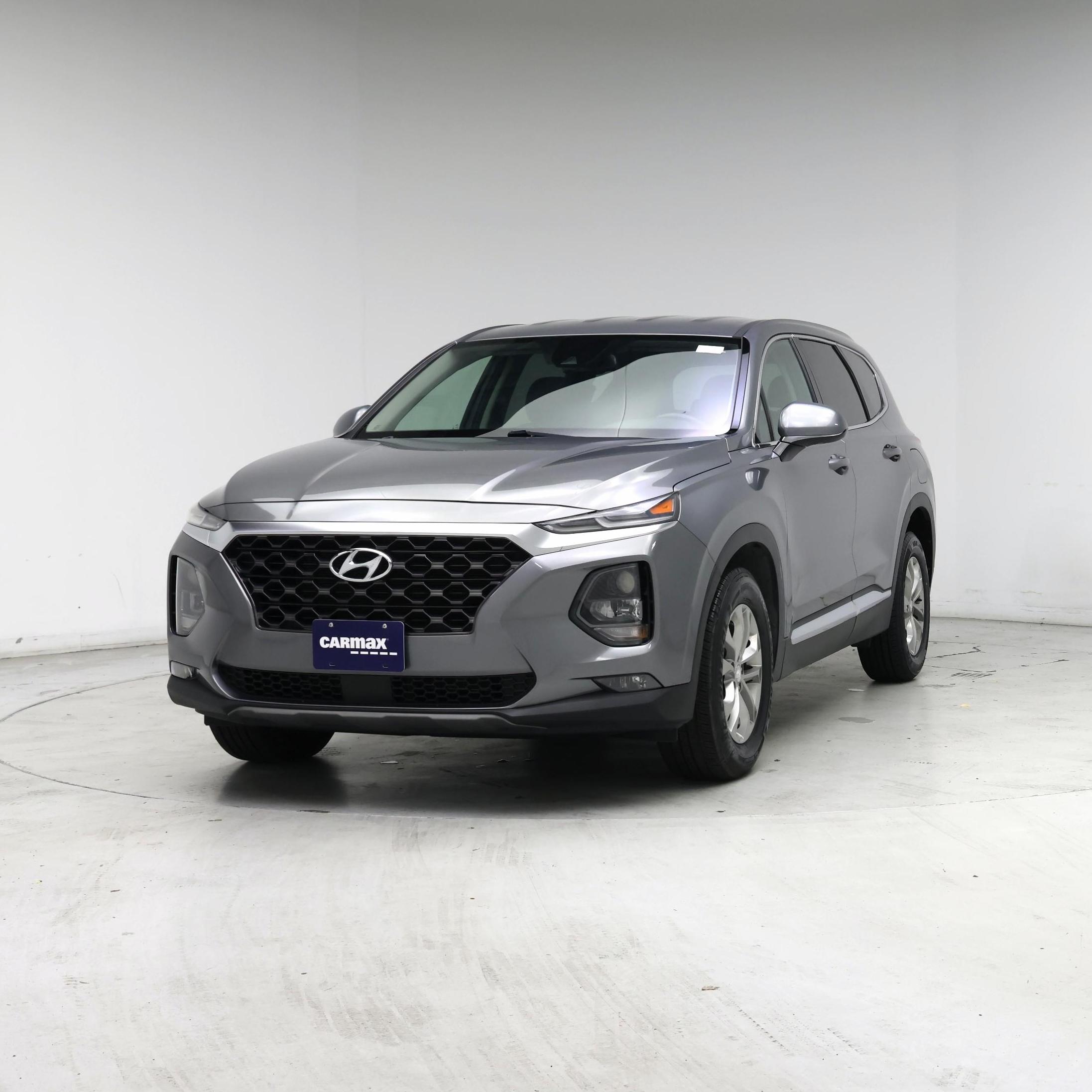 Thumbnail: 2019 Hyundai Santa Fe - 4