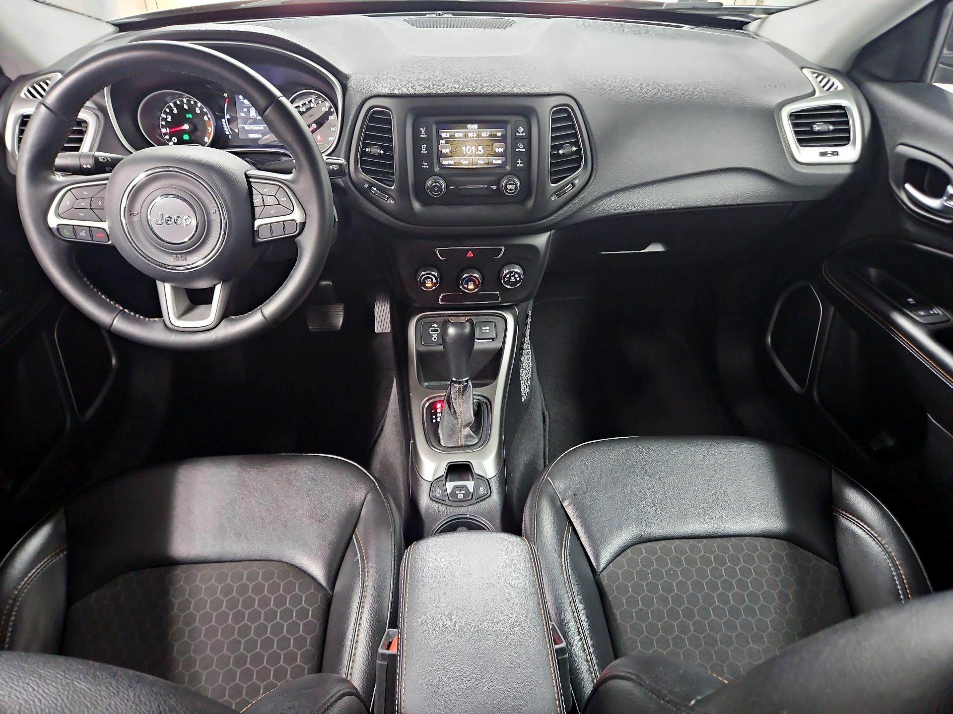 Thumbnail: 2018 Jeep Compass - 9