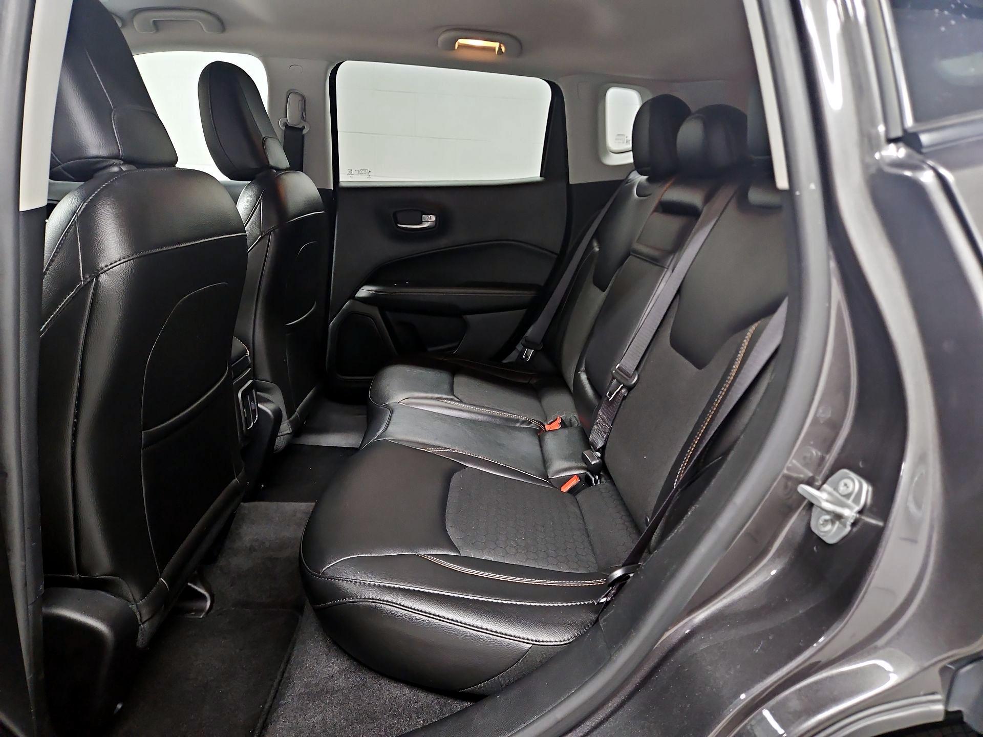 Thumbnail: 2018 Jeep Compass - 19