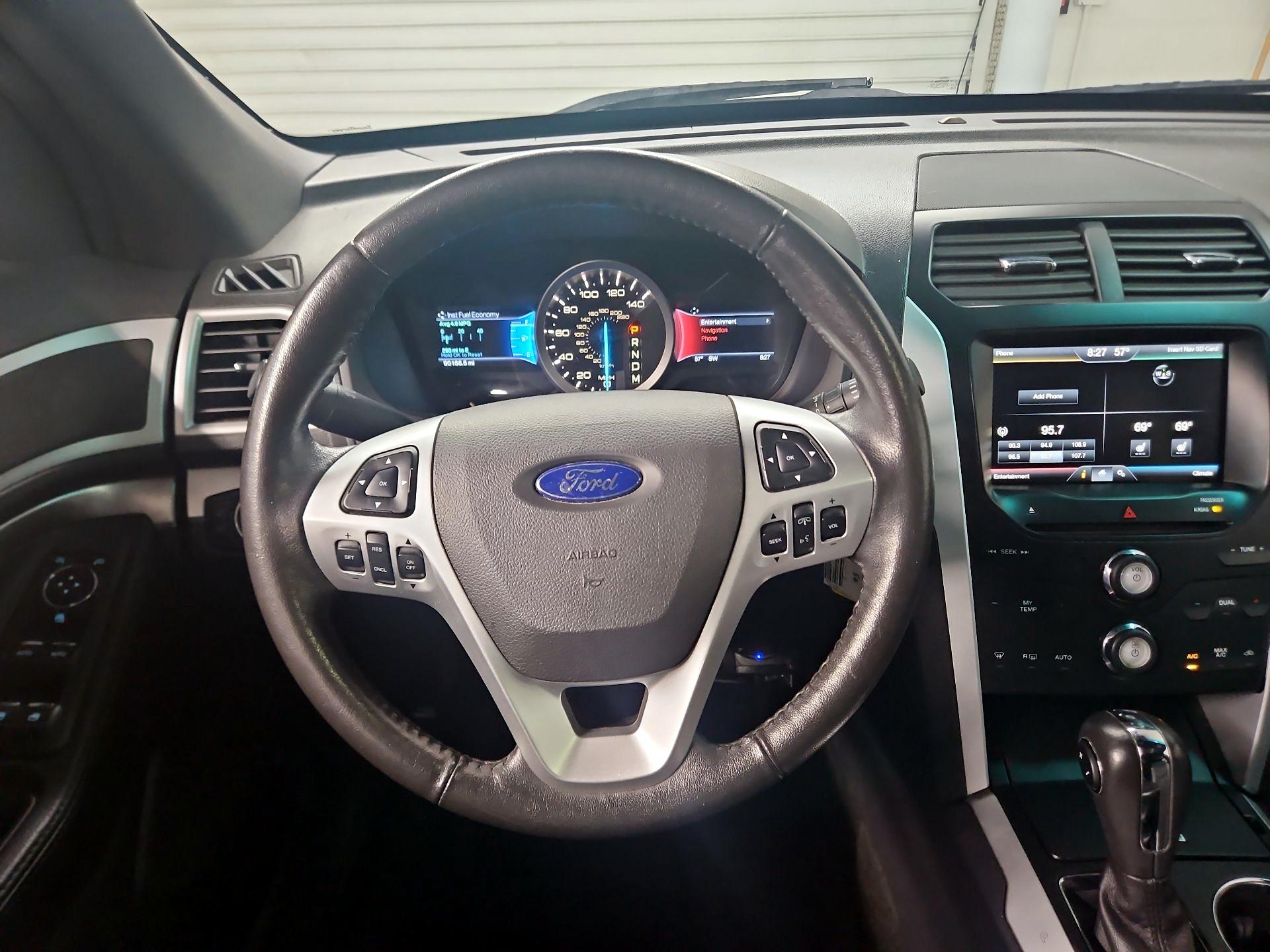 Thumbnail: 2014 Ford Explorer - 10