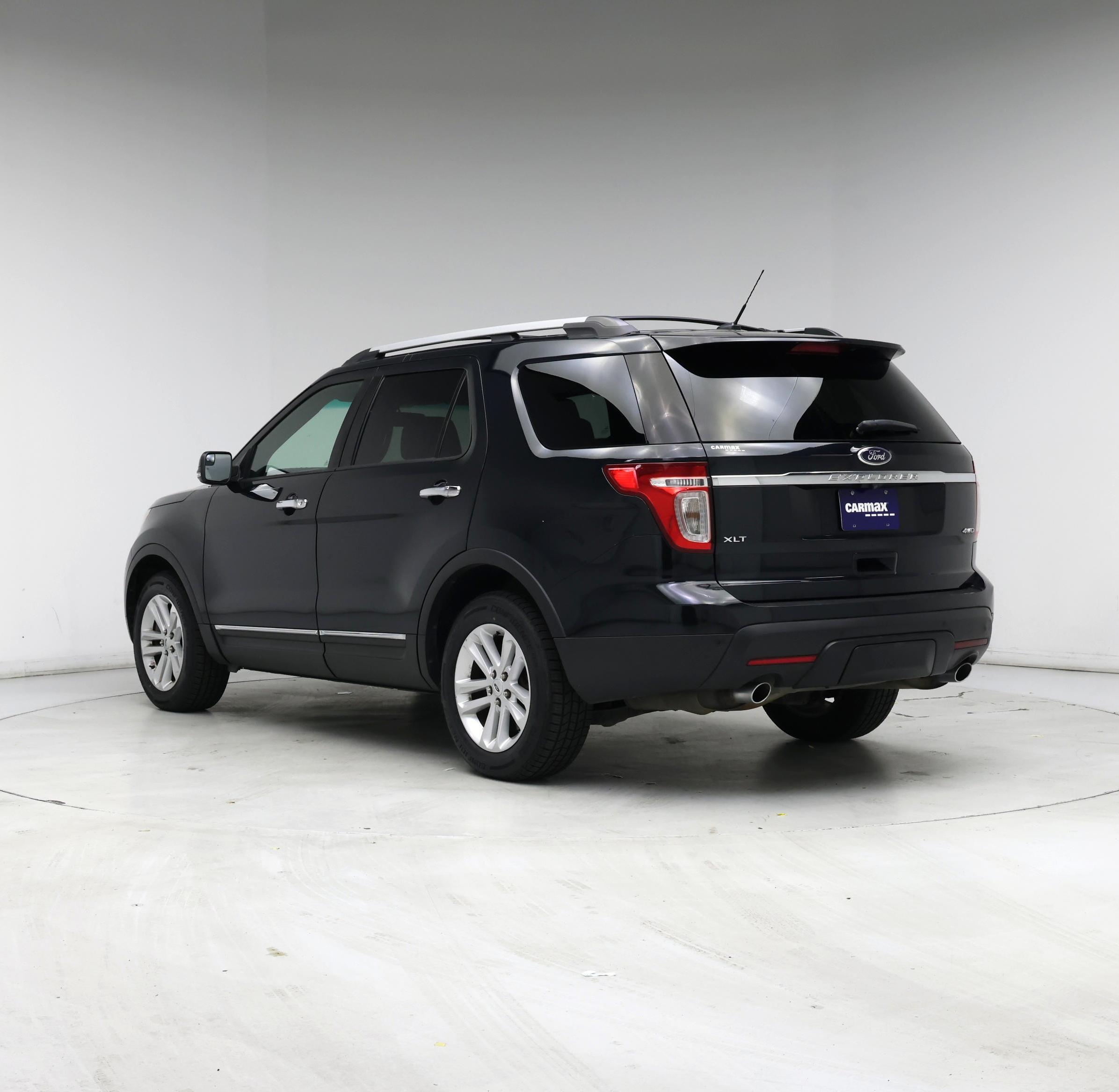 Thumbnail: 2014 Ford Explorer - 2