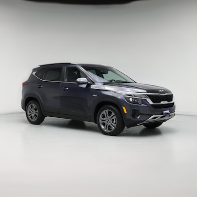 Gray 2022 Kia Seltos S