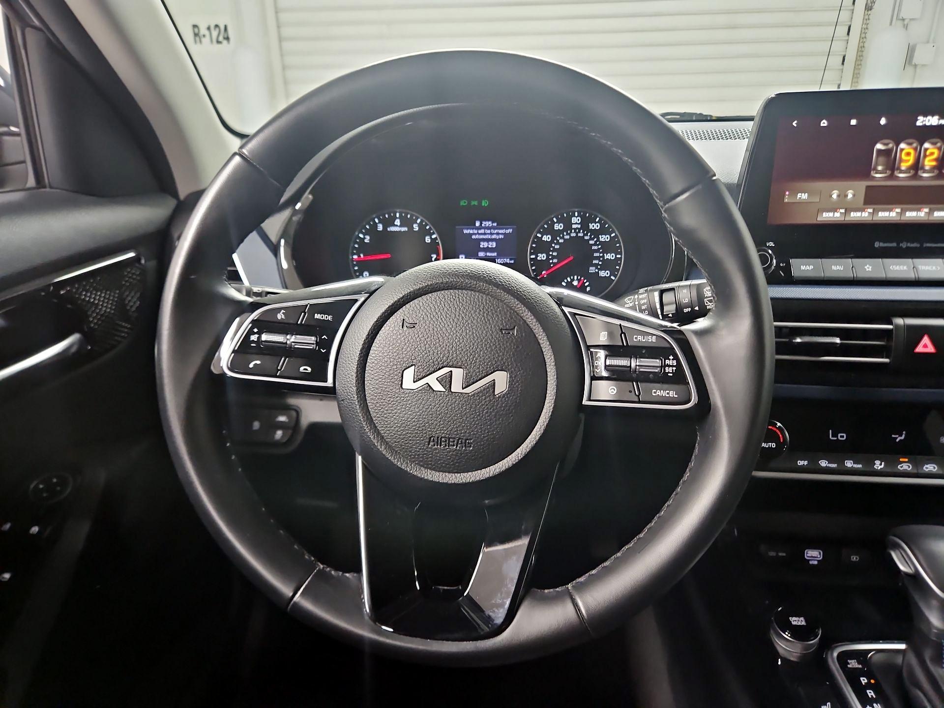 Thumbnail: 2022 Kia Seltos - 10