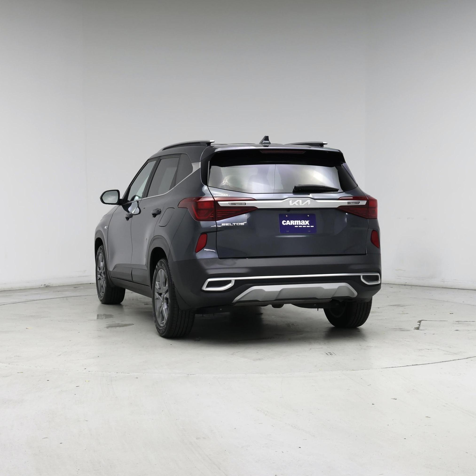 Thumbnail: 2022 Kia Seltos - 6