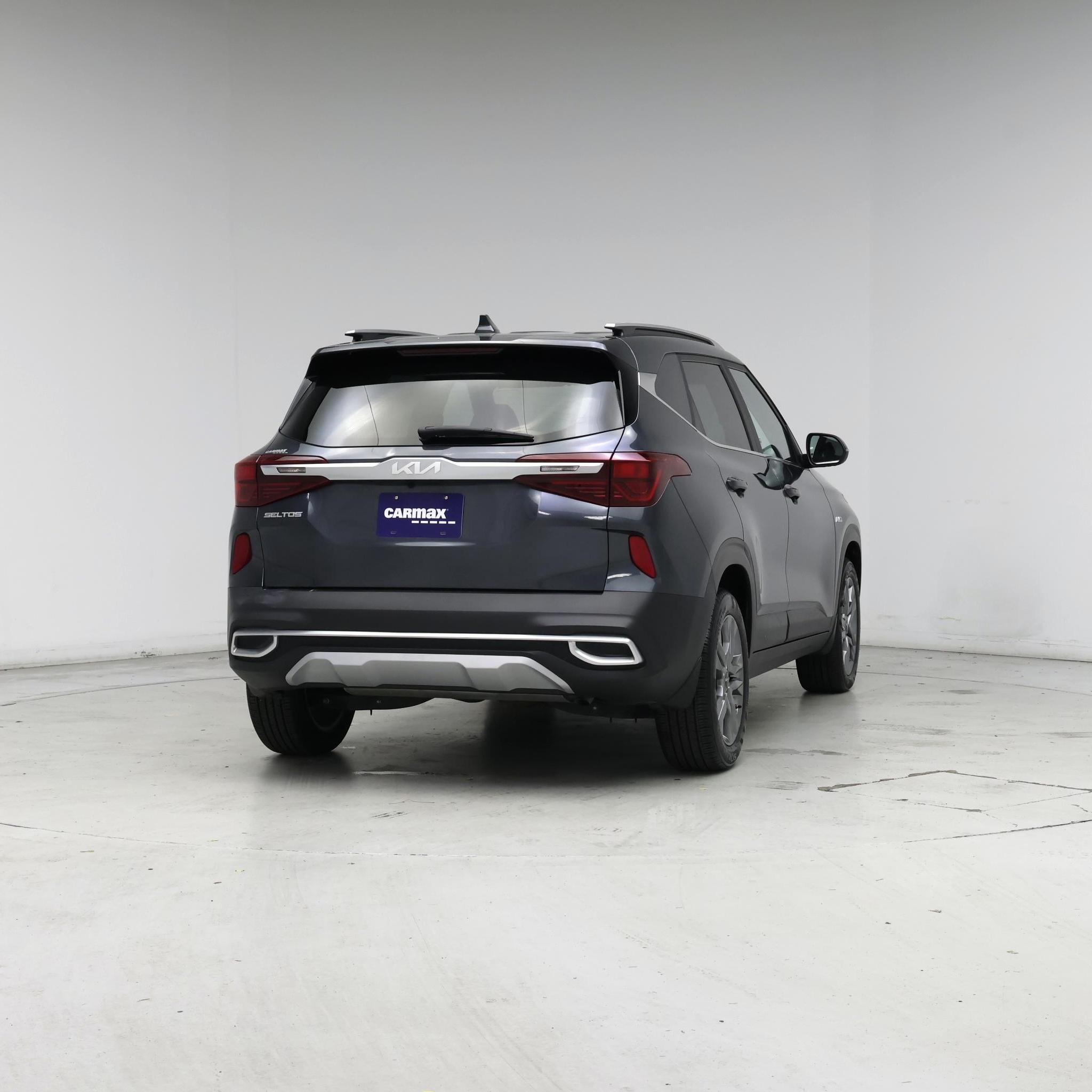 Thumbnail: 2022 Kia Seltos - 8