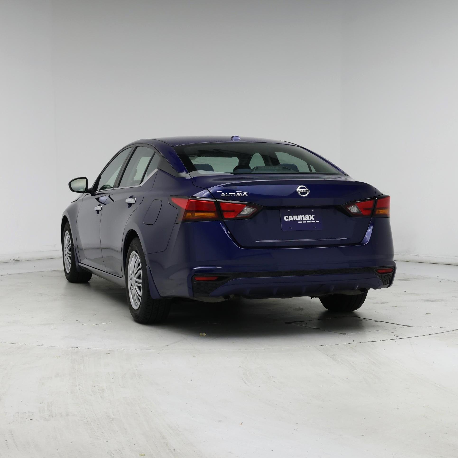 Thumbnail: 2019 Nissan Altima - 6