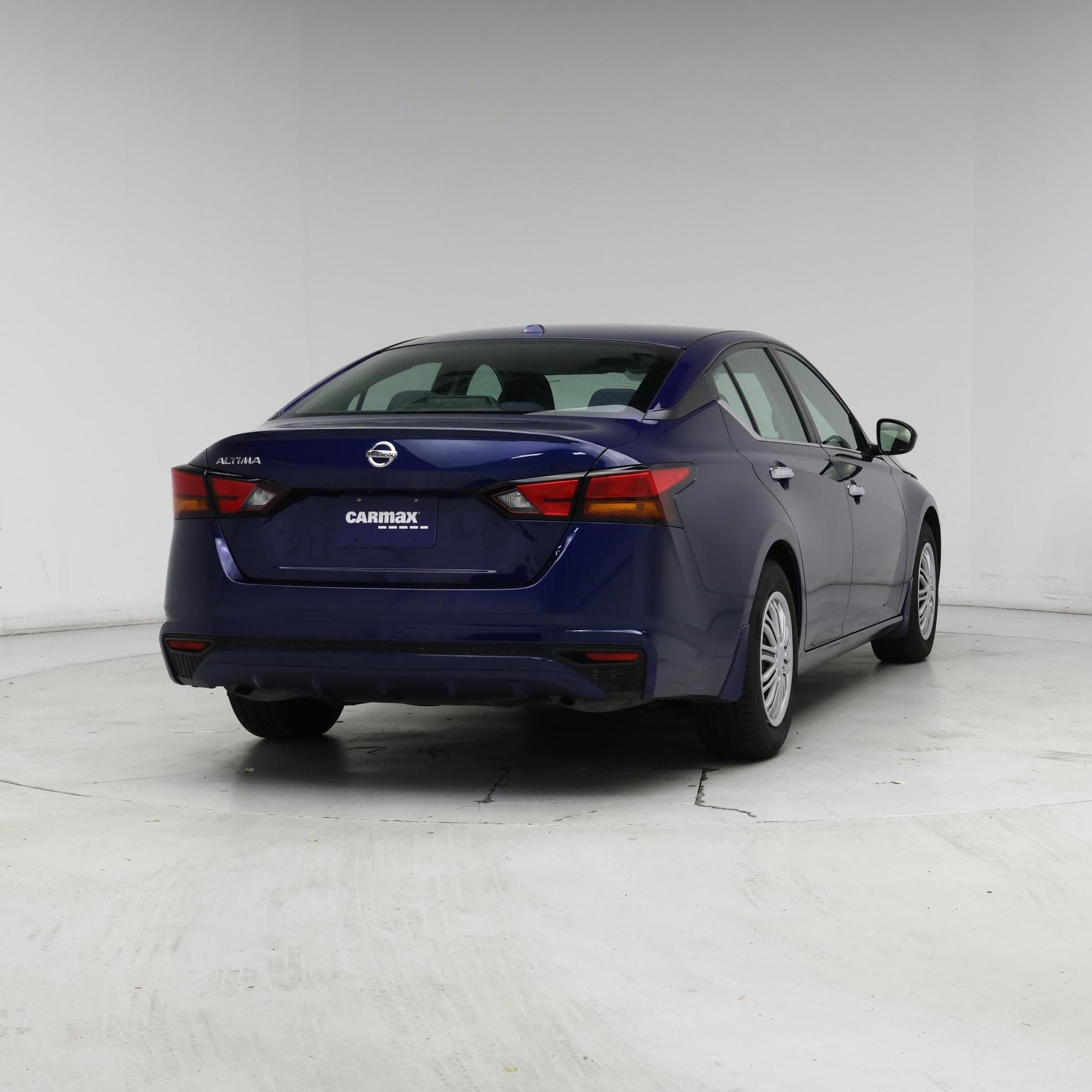 Thumbnail: 2019 Nissan Altima - 8