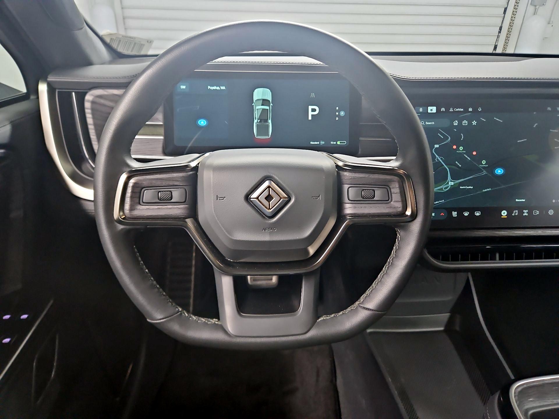 Thumbnail: 2023 Rivian R1T - 10