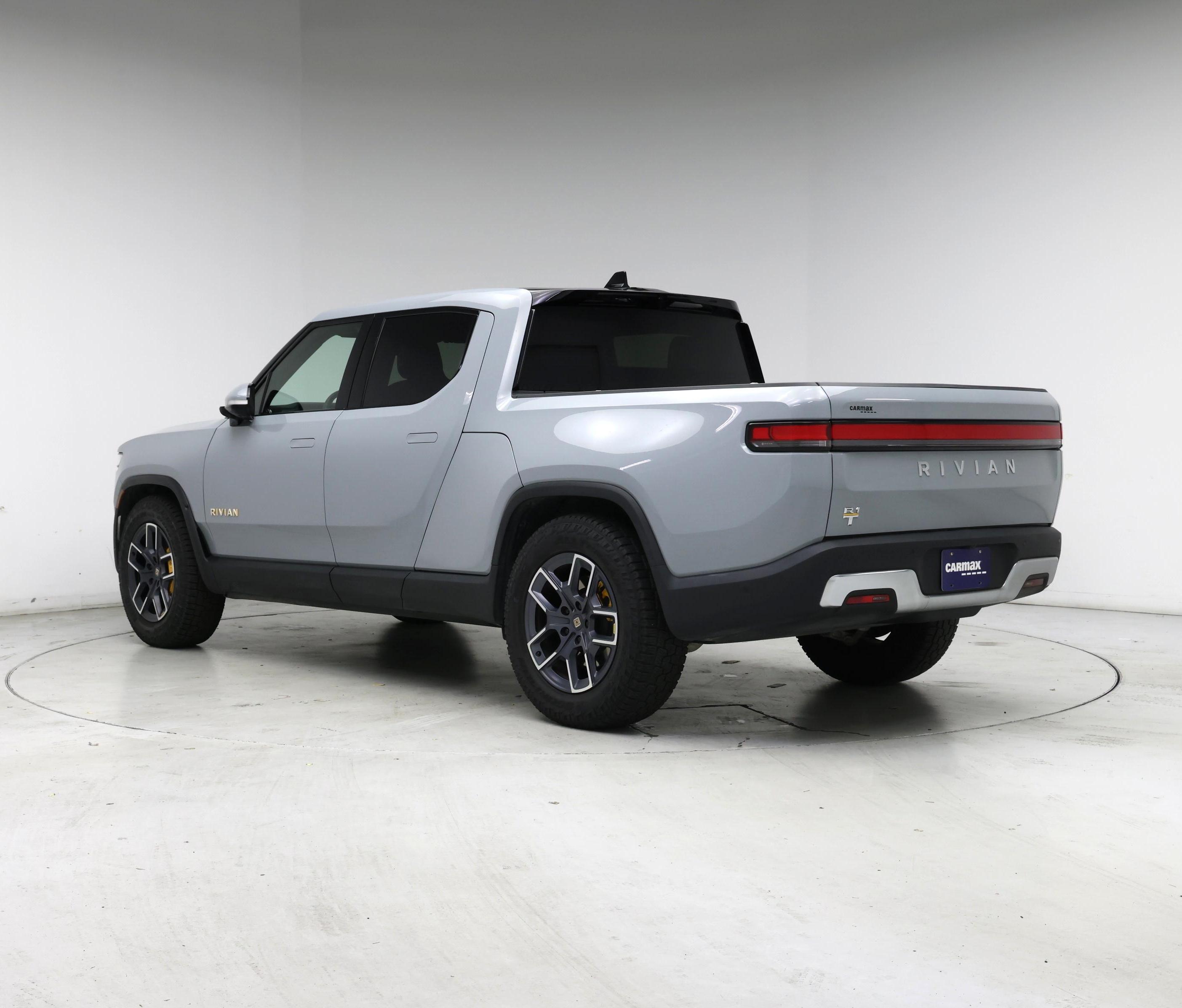 Thumbnail: 2023 Rivian R1T - 2