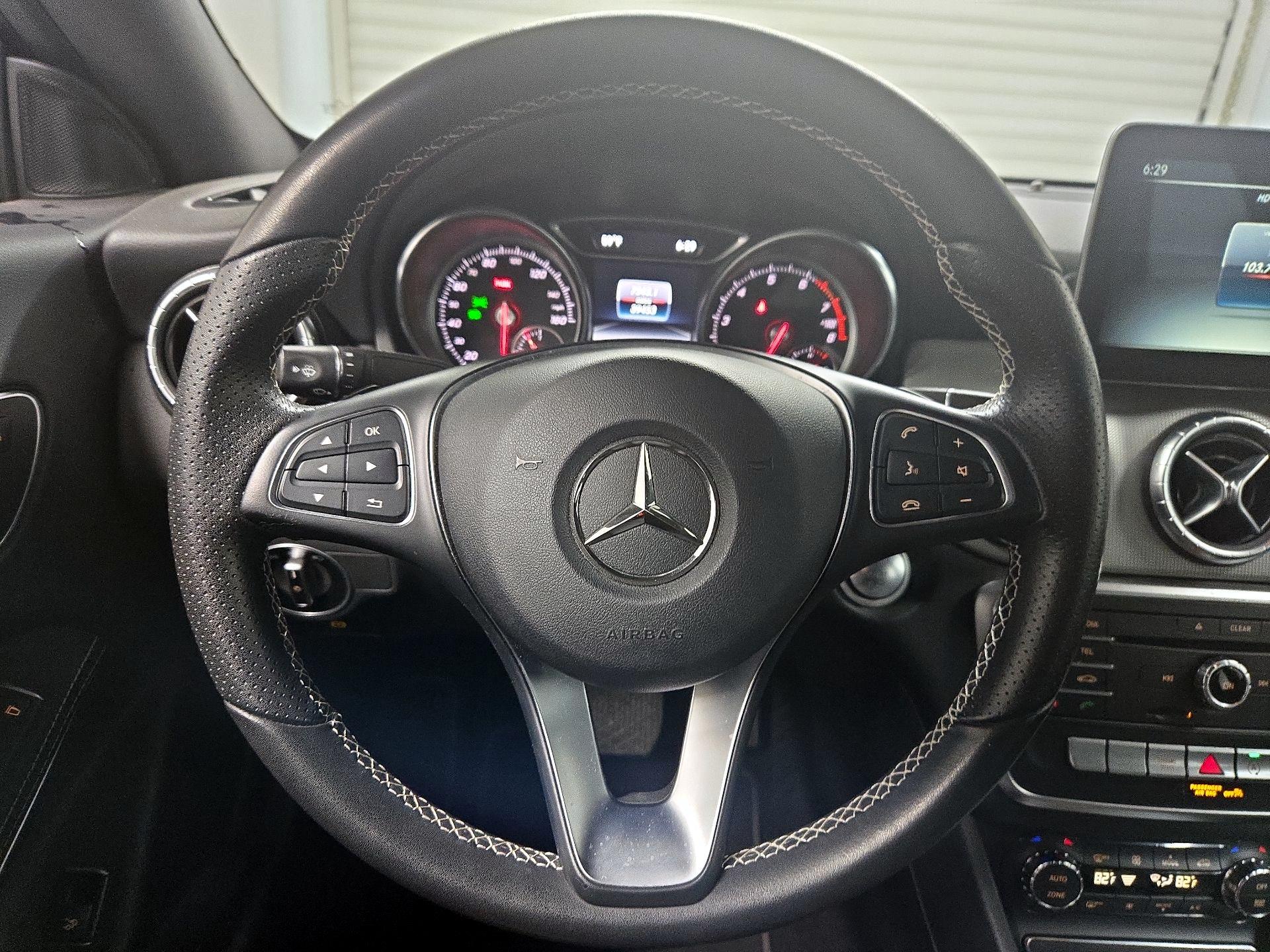 Thumbnail: 2017 Mercedes-Benz CLA - 10