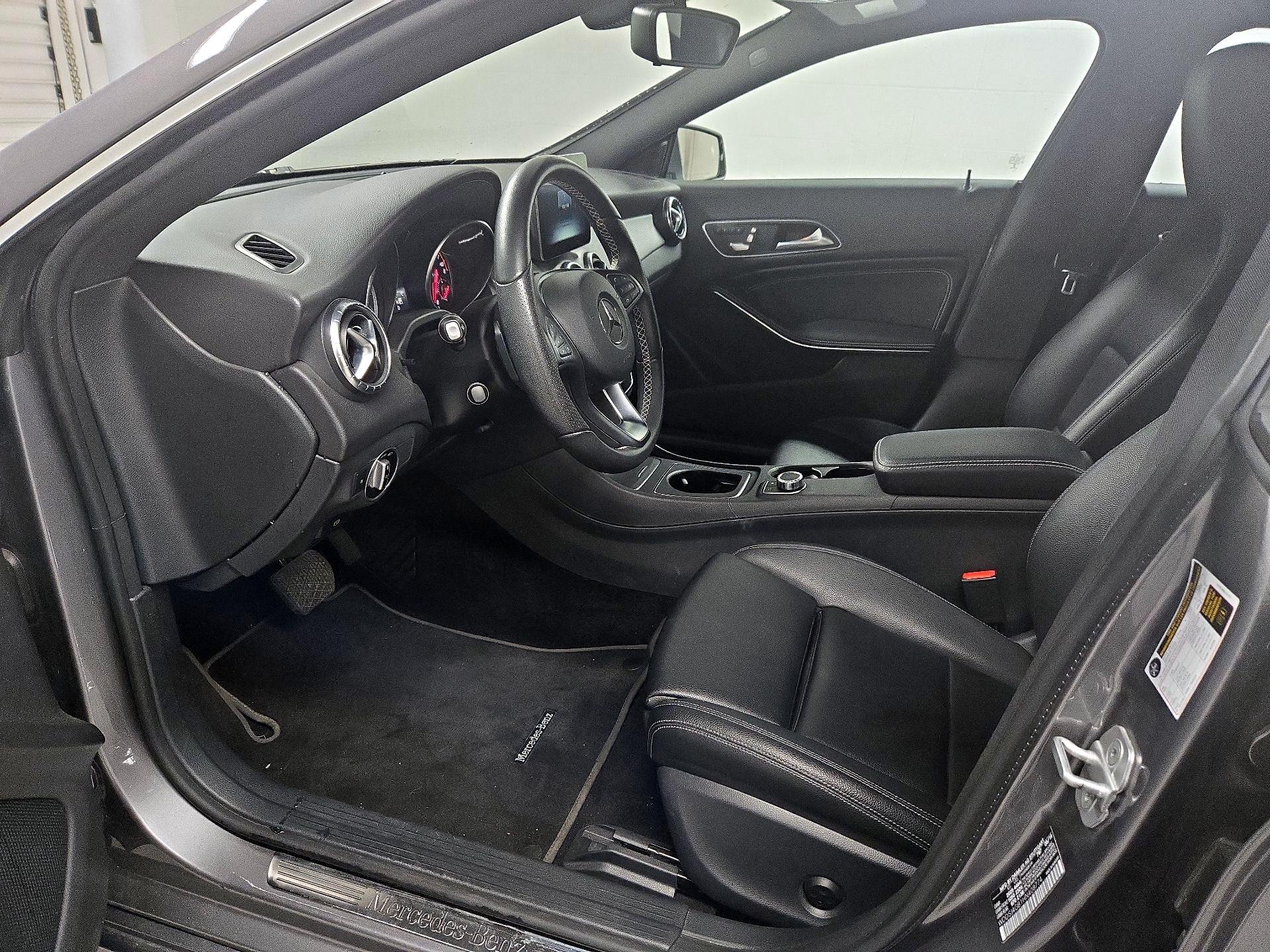 Thumbnail: 2017 Mercedes-Benz CLA - 11