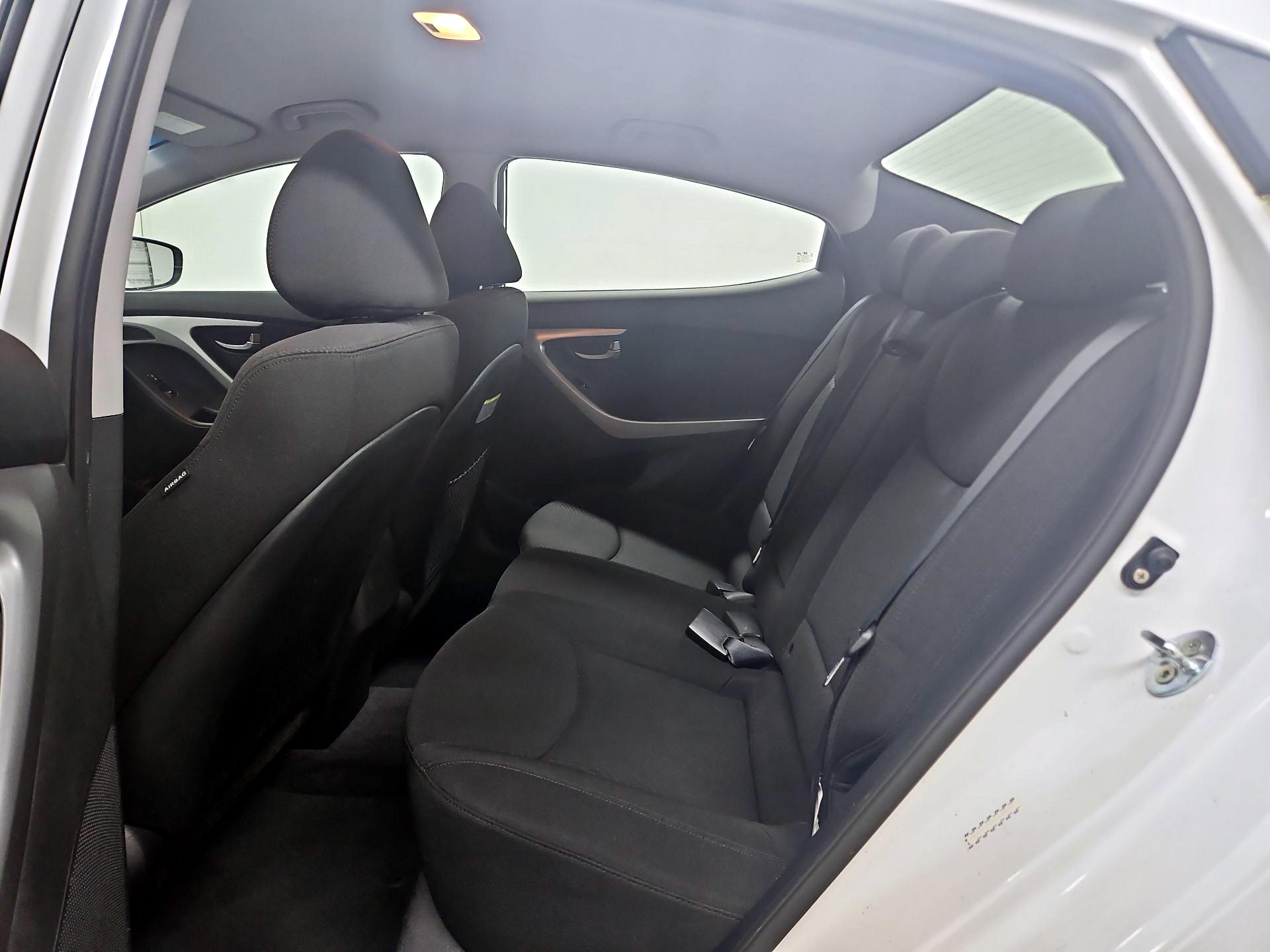 Thumbnail: 2016 Hyundai Elantra - 19