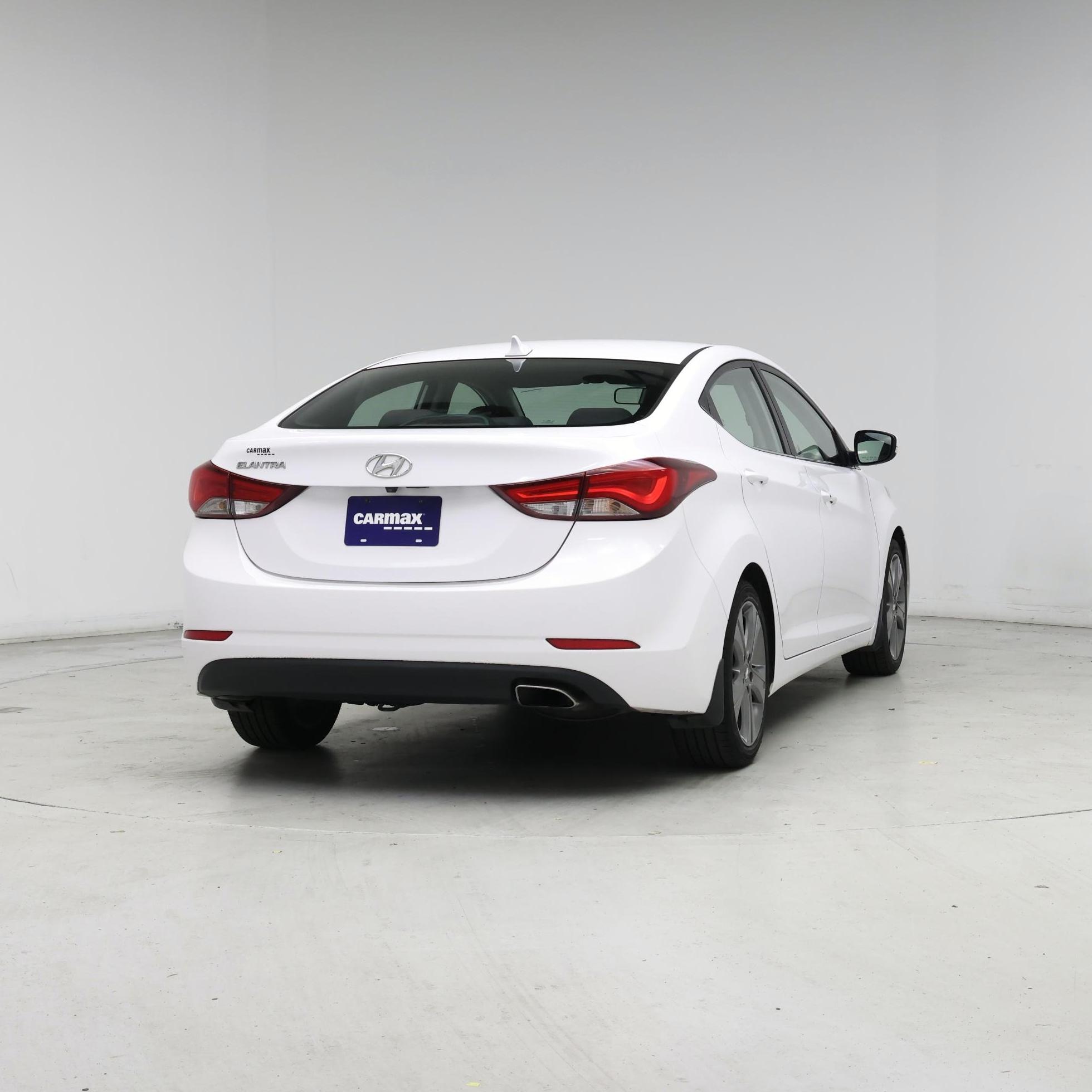 Thumbnail: 2016 Hyundai Elantra - 8