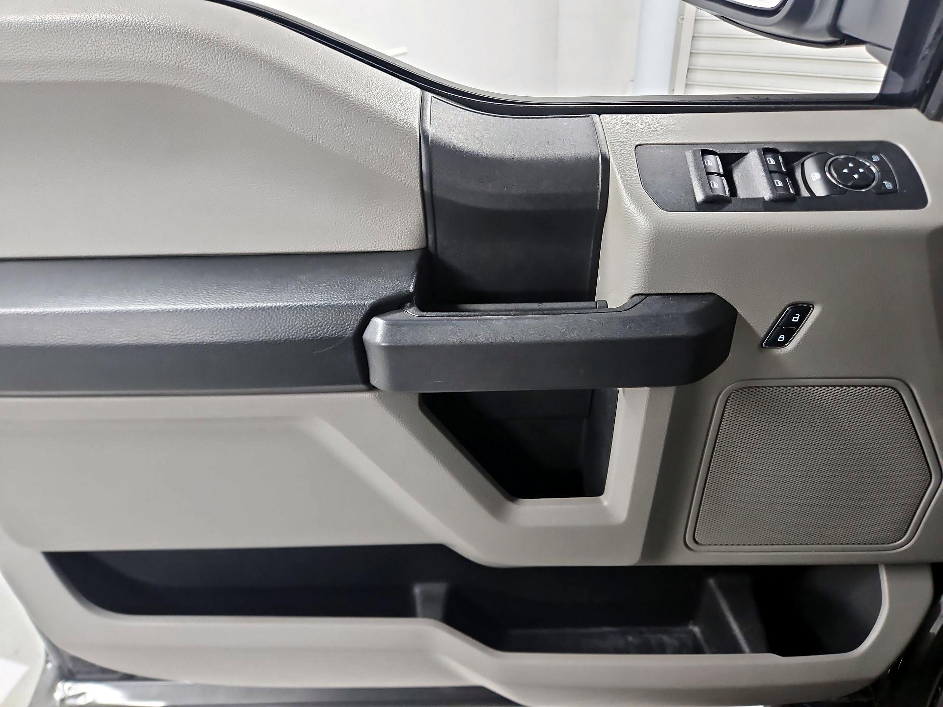 Thumbnail: 2018 Ford F-150 - 12