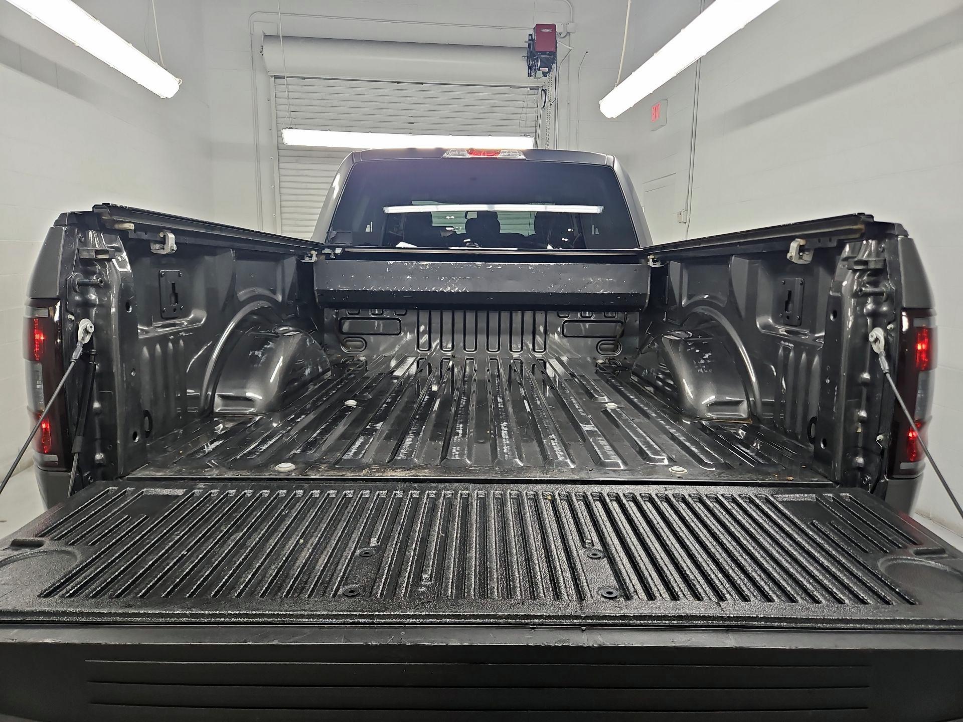 Thumbnail: 2018 Ford F-150 - 20