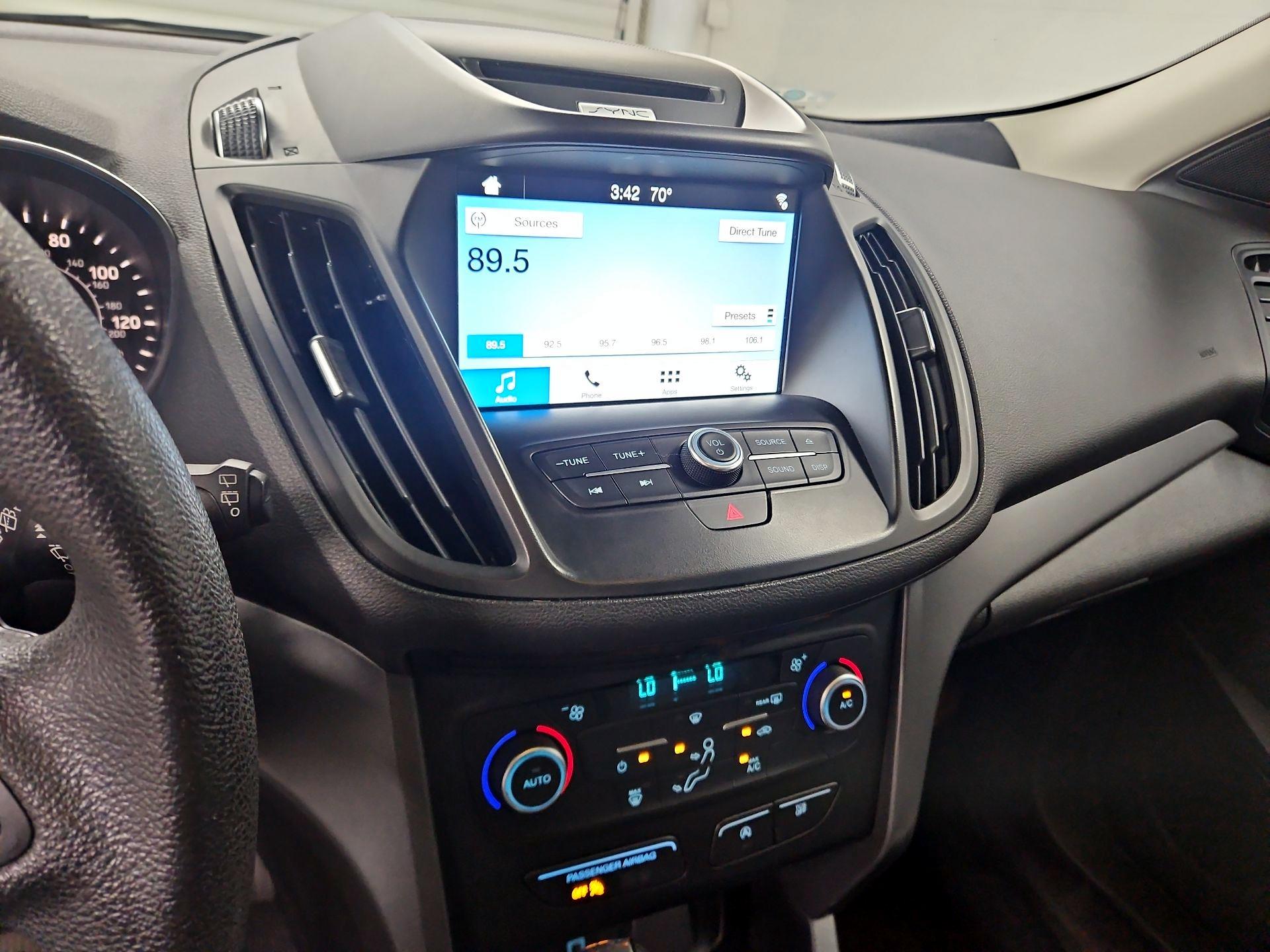 Thumbnail: 2017 Ford Escape - 15