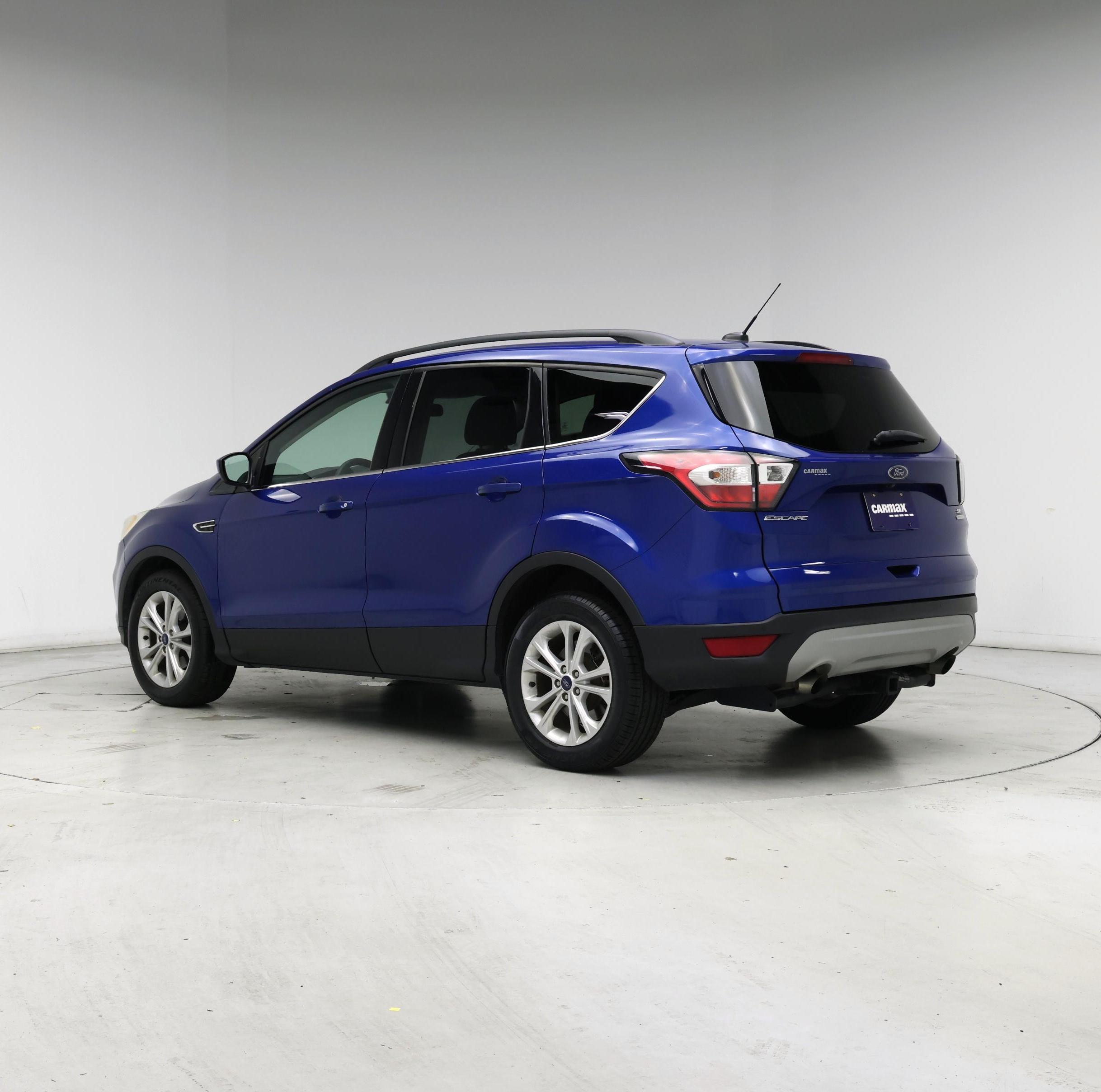 Thumbnail: 2017 Ford Escape - 2
