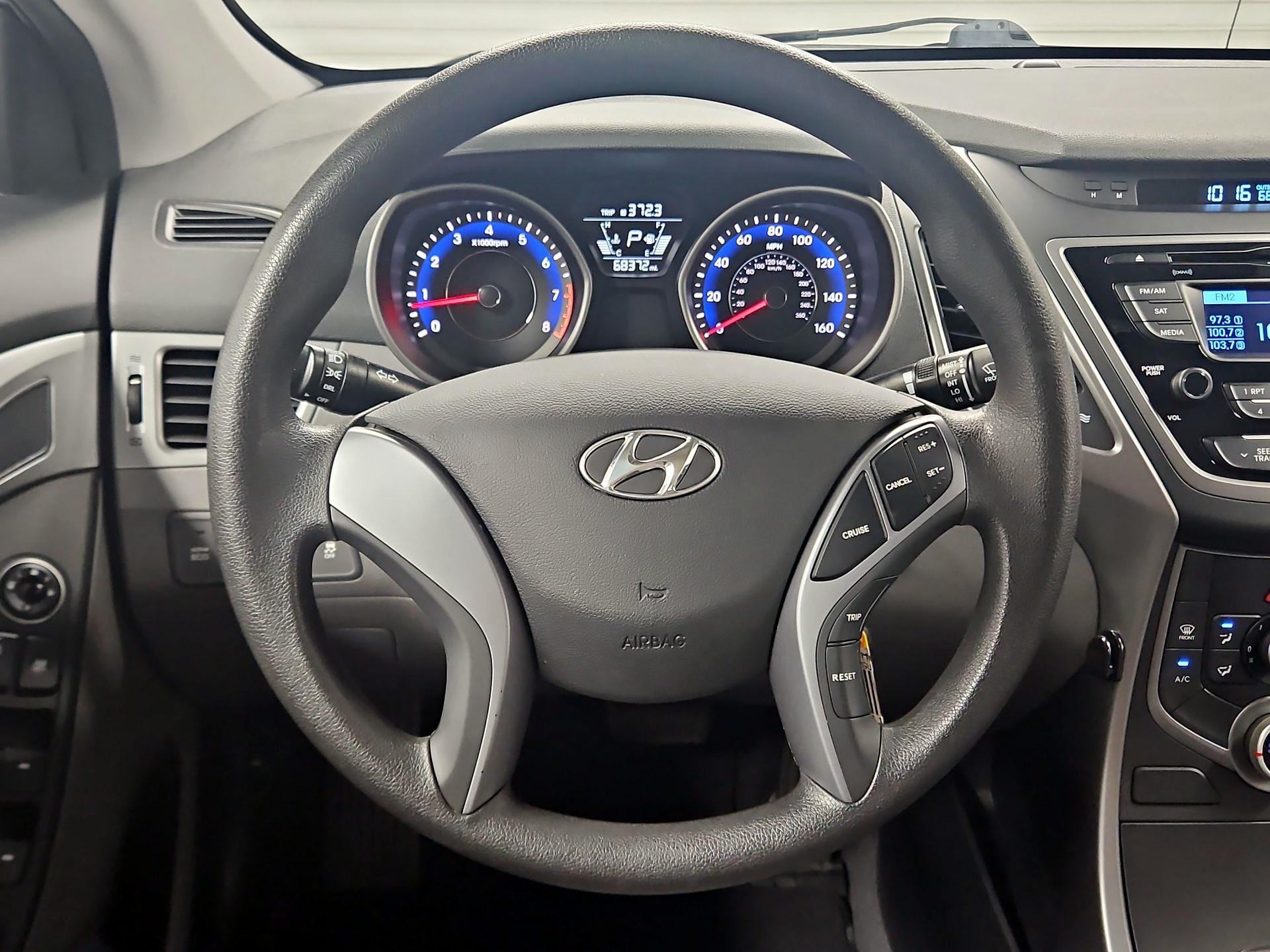 Thumbnail: 2016 Hyundai Elantra - 10