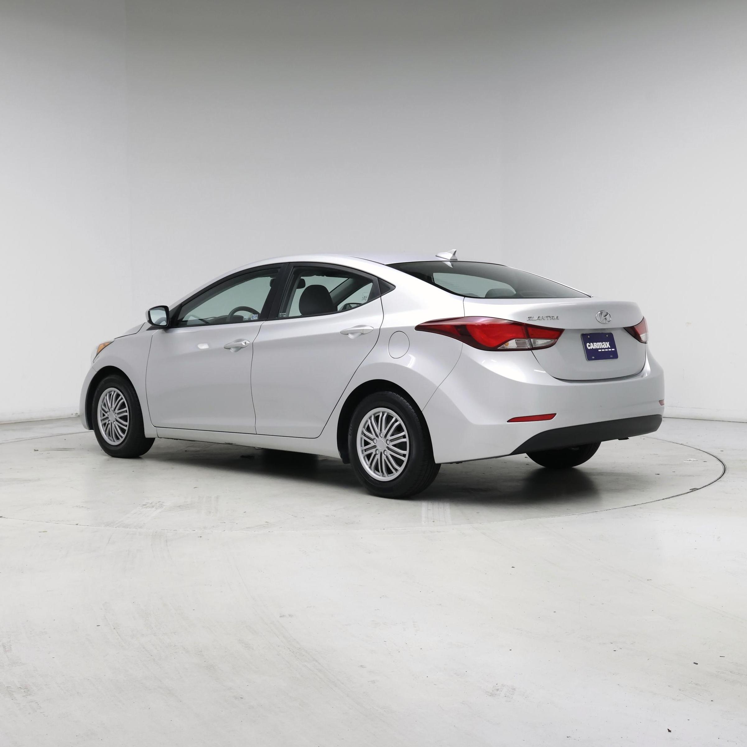 Thumbnail: 2016 Hyundai Elantra - 2