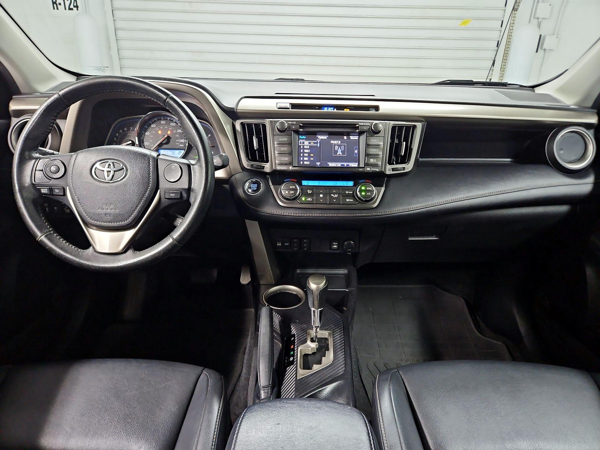 Thumbnail: 2014 Toyota RAV4 - 9