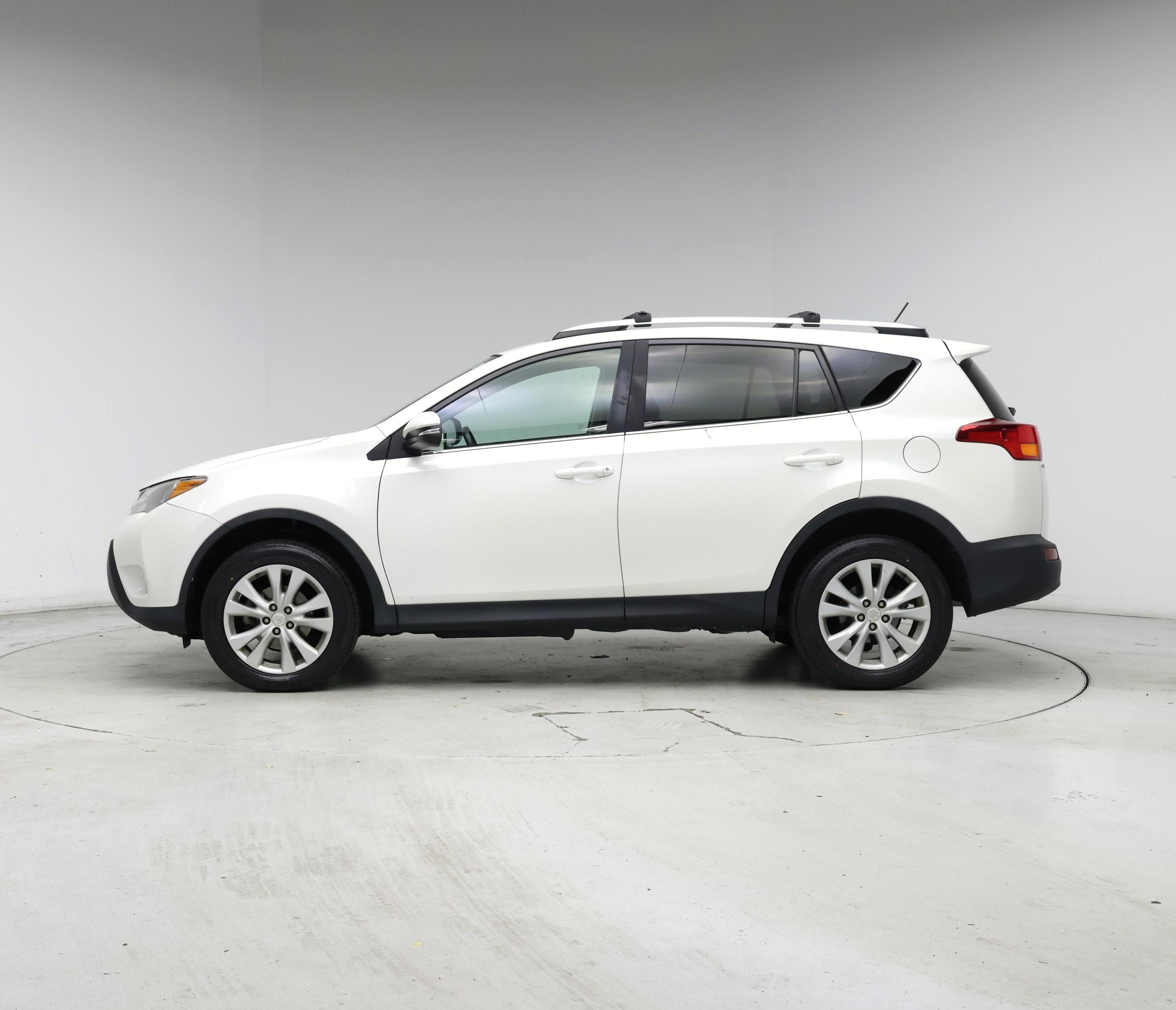 Thumbnail: 2014 Toyota RAV4 - 3
