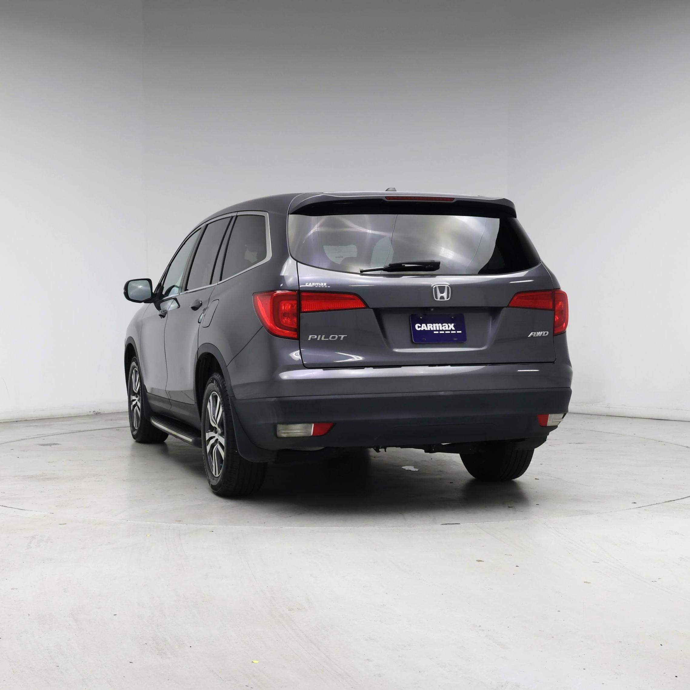 Thumbnail: 2016 Honda Pilot - 6