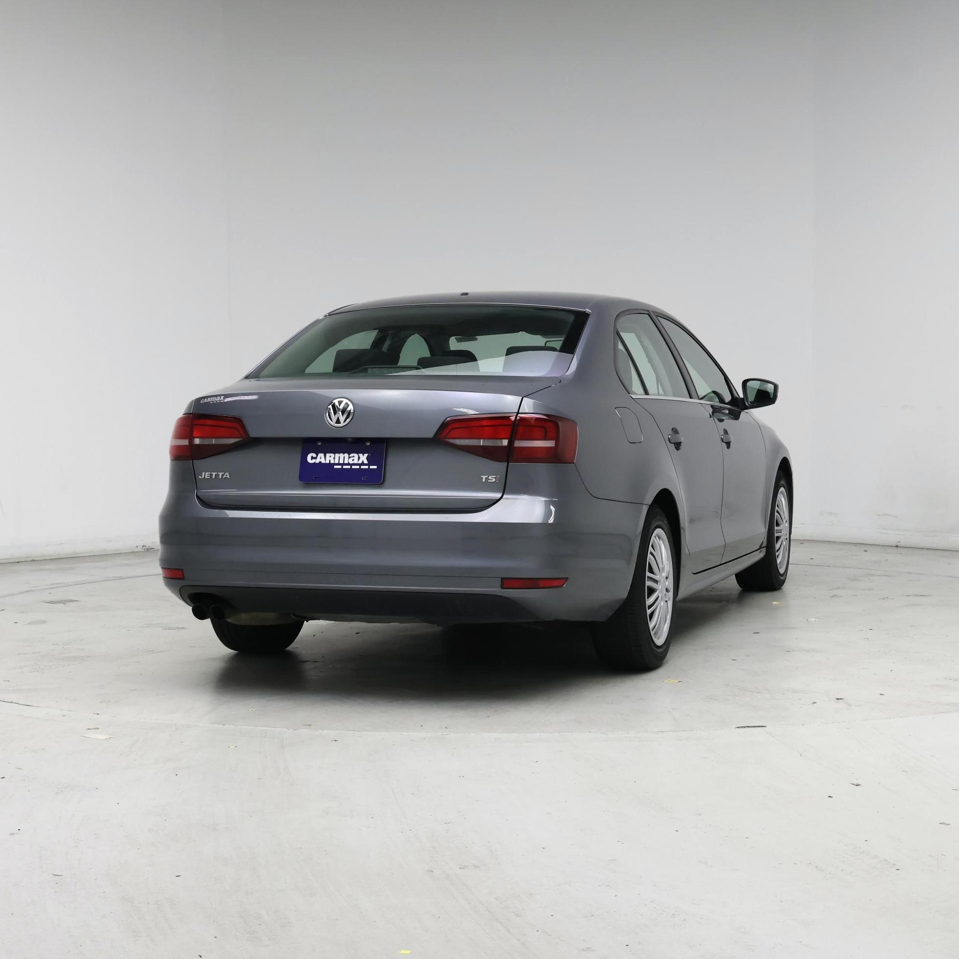 Thumbnail: 2017 Volkswagen Jetta - 8